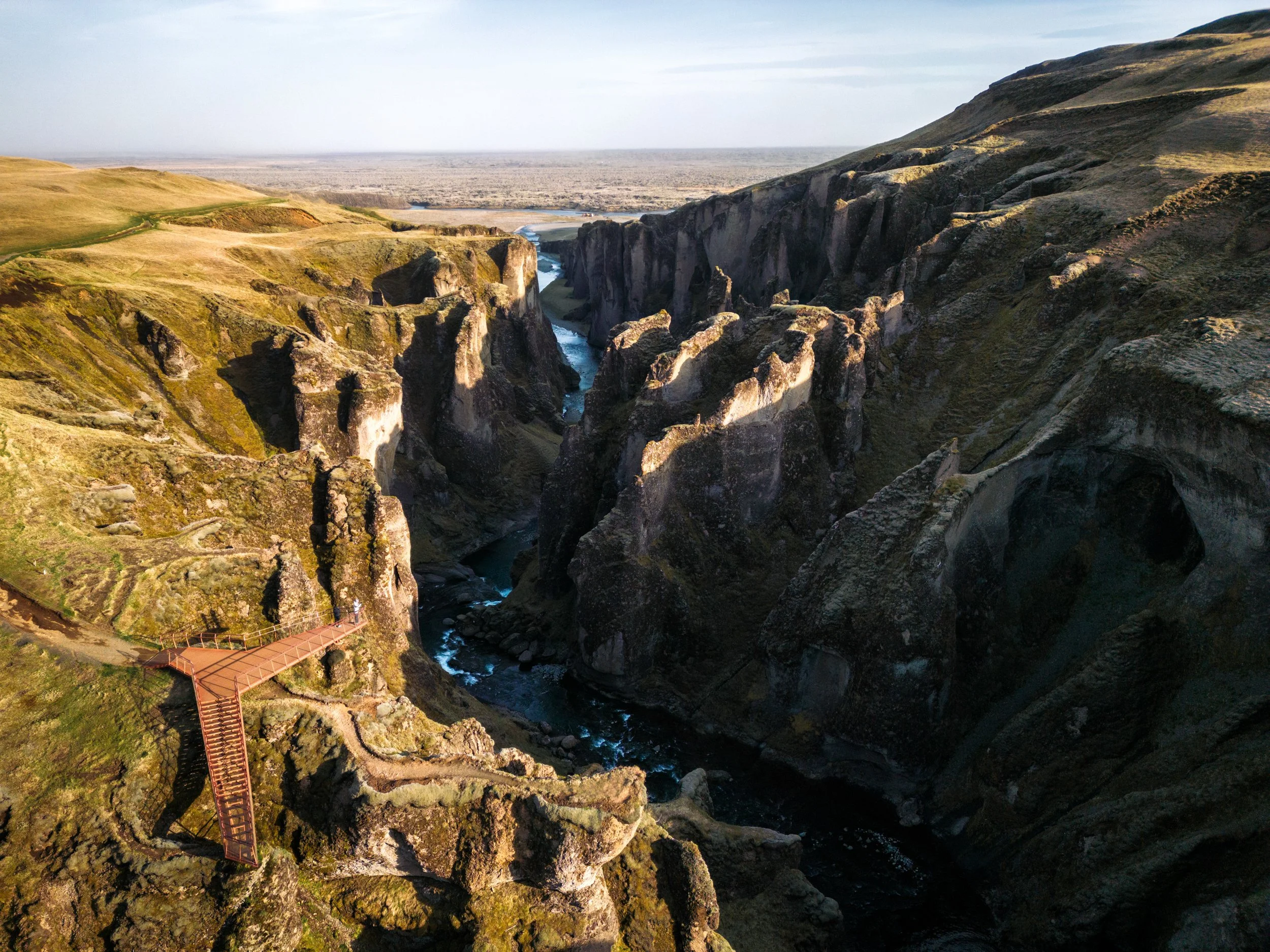 Fjaðrárgljúfur Canyon
