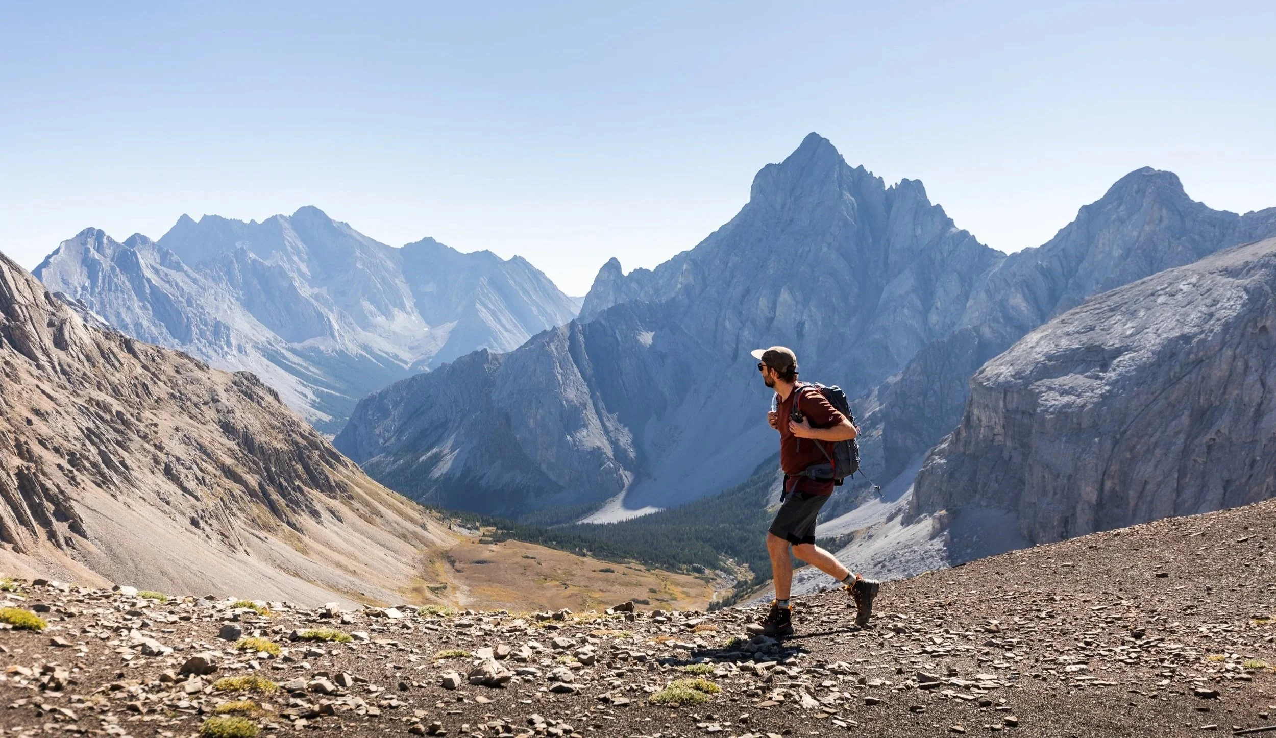 hiking on top of Pipers pass