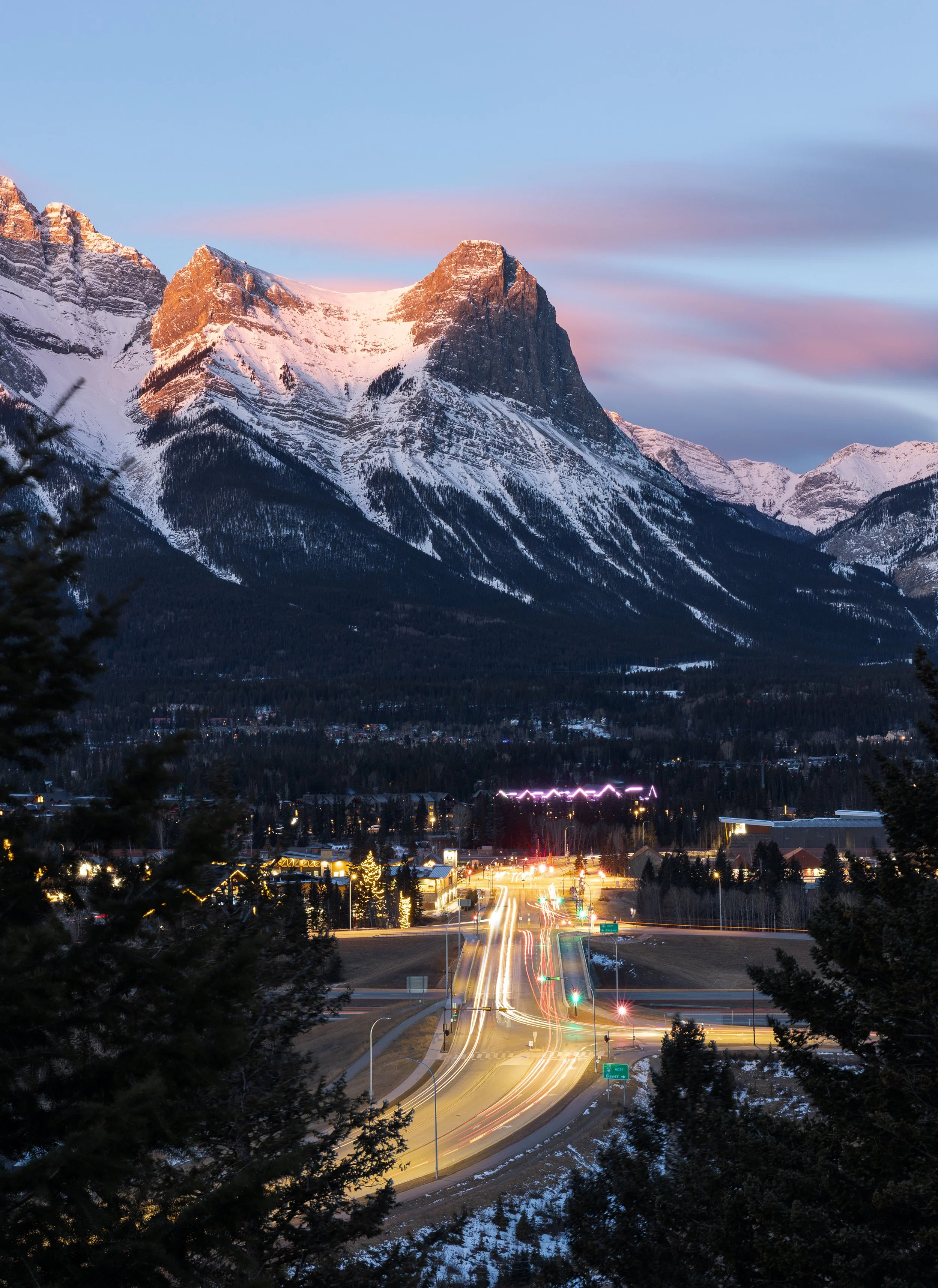 Ha Ling Peak - A Perfect Entry to Canadian Rockies hiking
