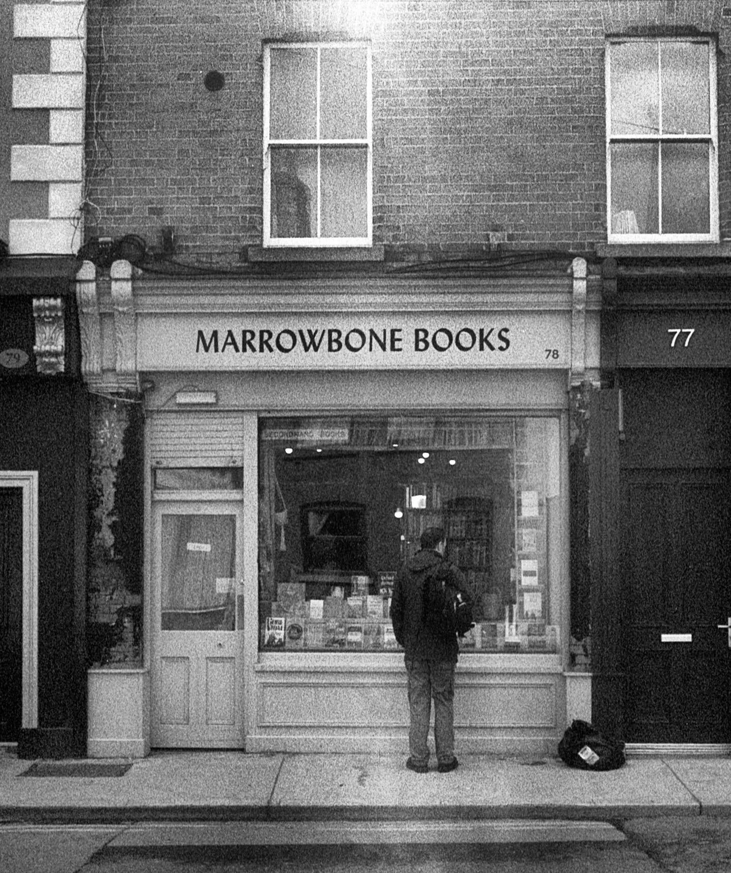 Go read a book ! 

@marrowbonebooks ❤️

📷 Minolta High Matic AF2 
🎞️ Fomapan 400

.
.
.
.
.
.
.
.
.
.
.
.

#filmisnotdead #filmisalive #dublin  #irish #ireland #analogphotography
#analogfilm  #analogshootersireland
#thedaily35mm #35mm #dublinstreet