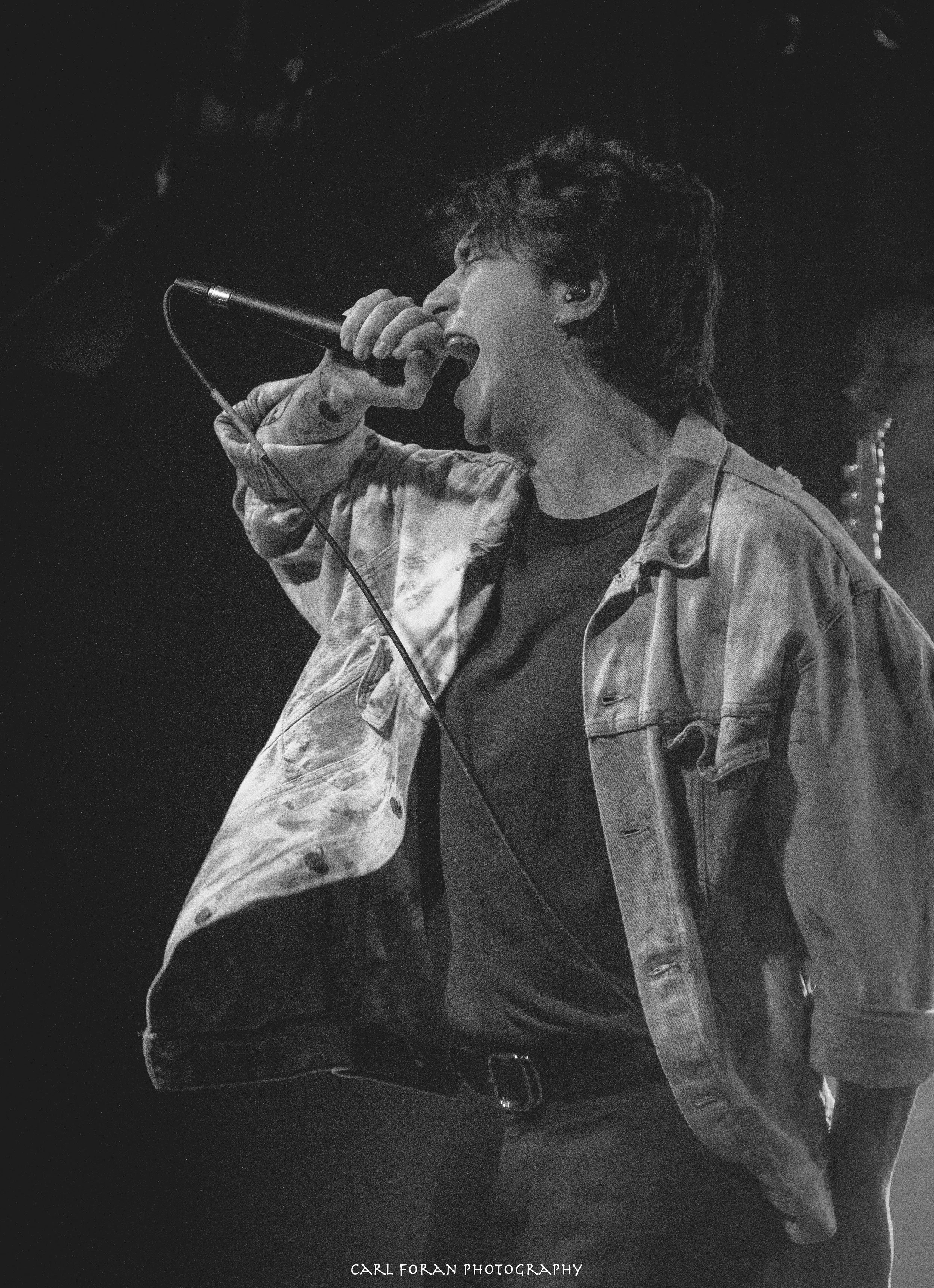 Holding Absence & Lizzy Farrall-29.jpg