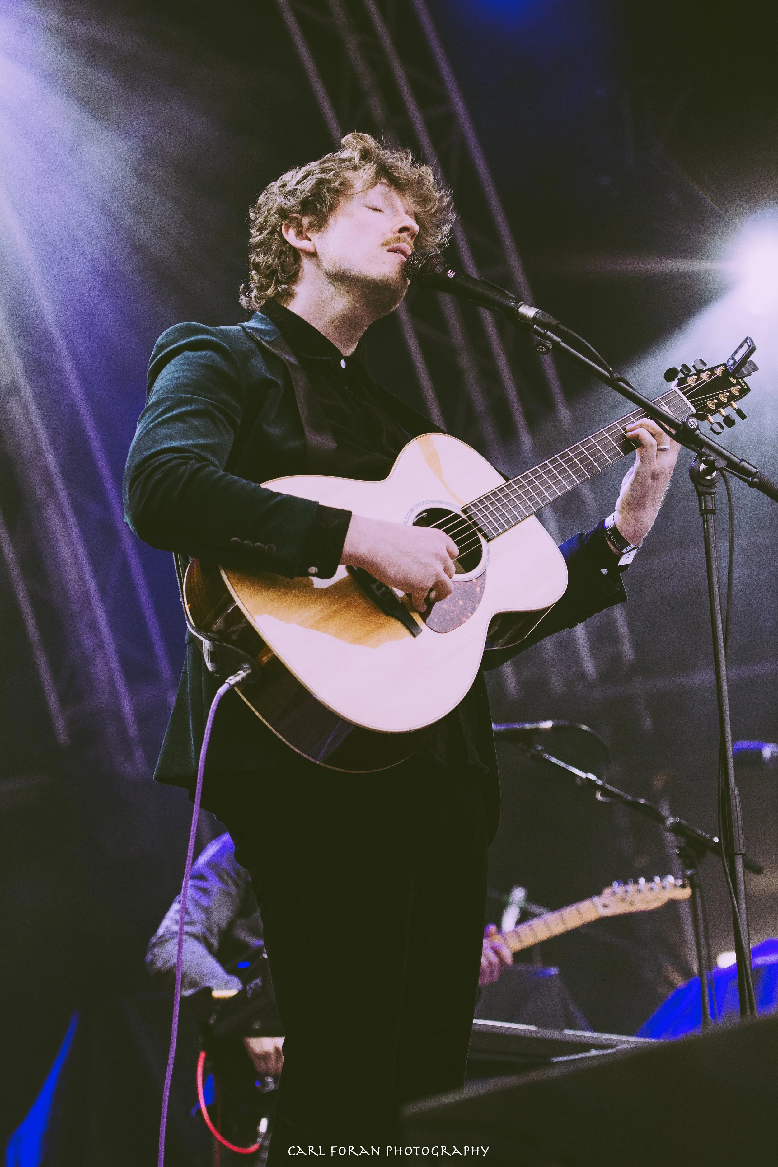 Conchur White Live at Trinity -10.jpg