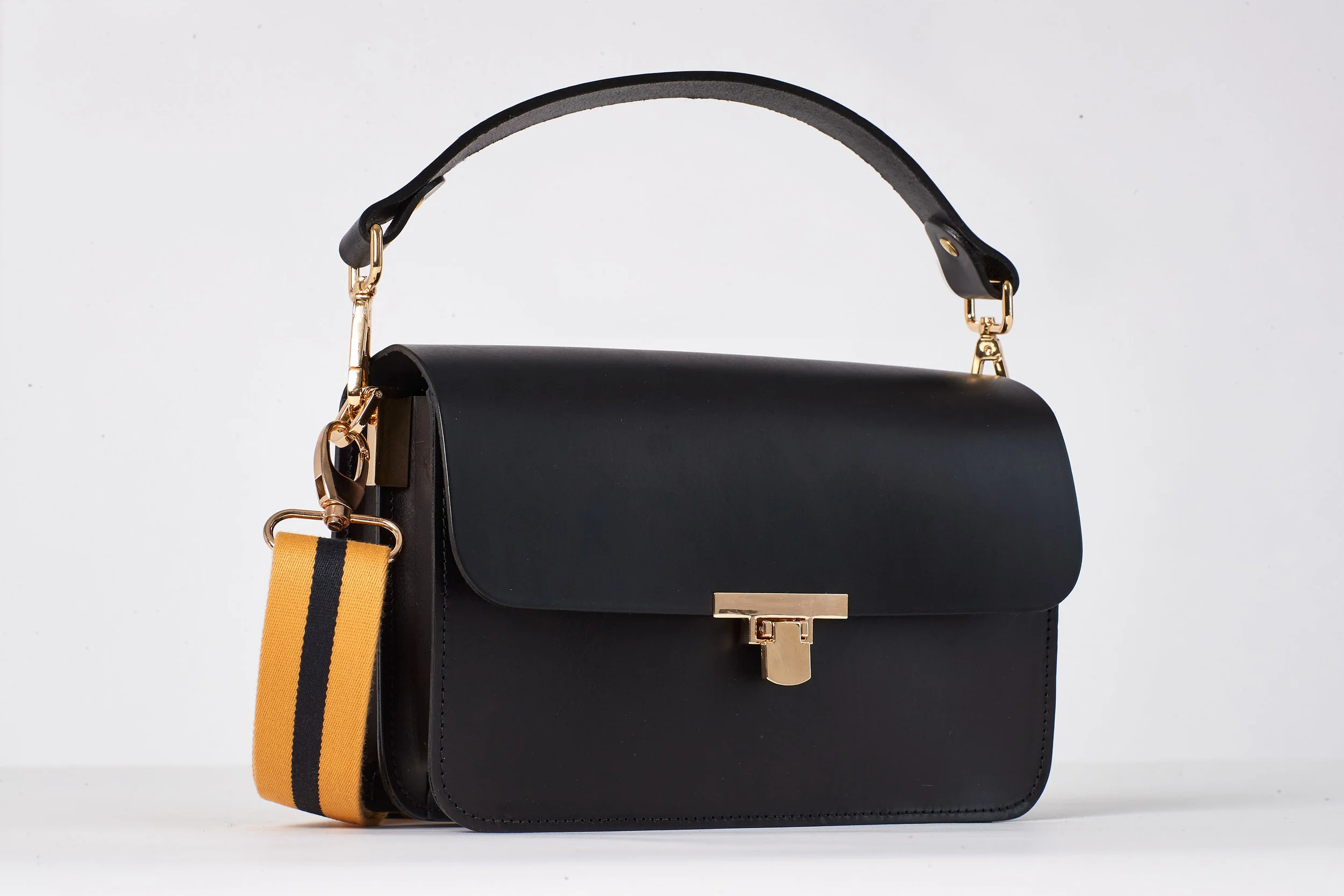 20190213_Carloe_London_NewStrap_2181_web.jpg