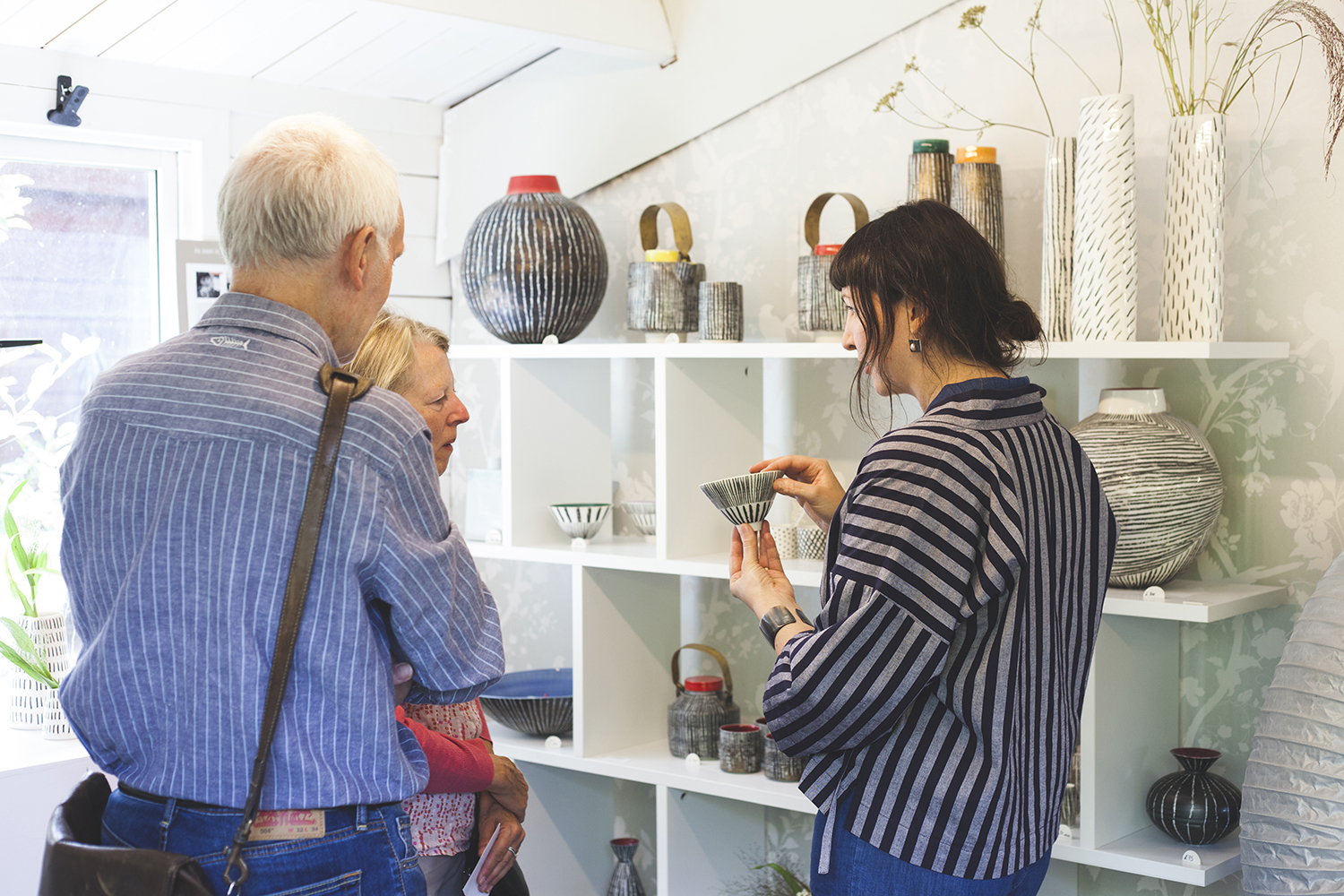 Talking to visitors