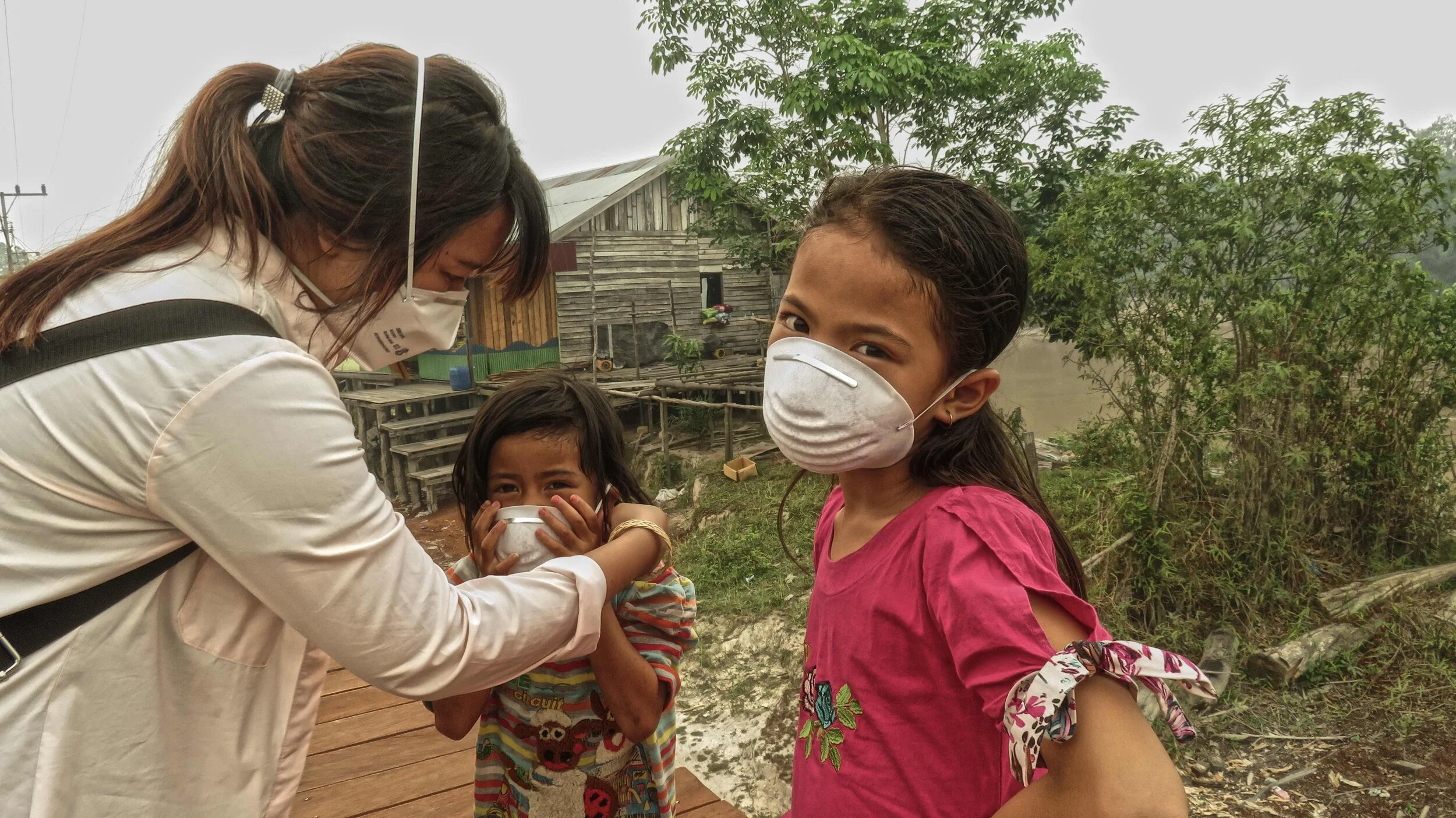 6 MASK DISTRIBUTION.jpg