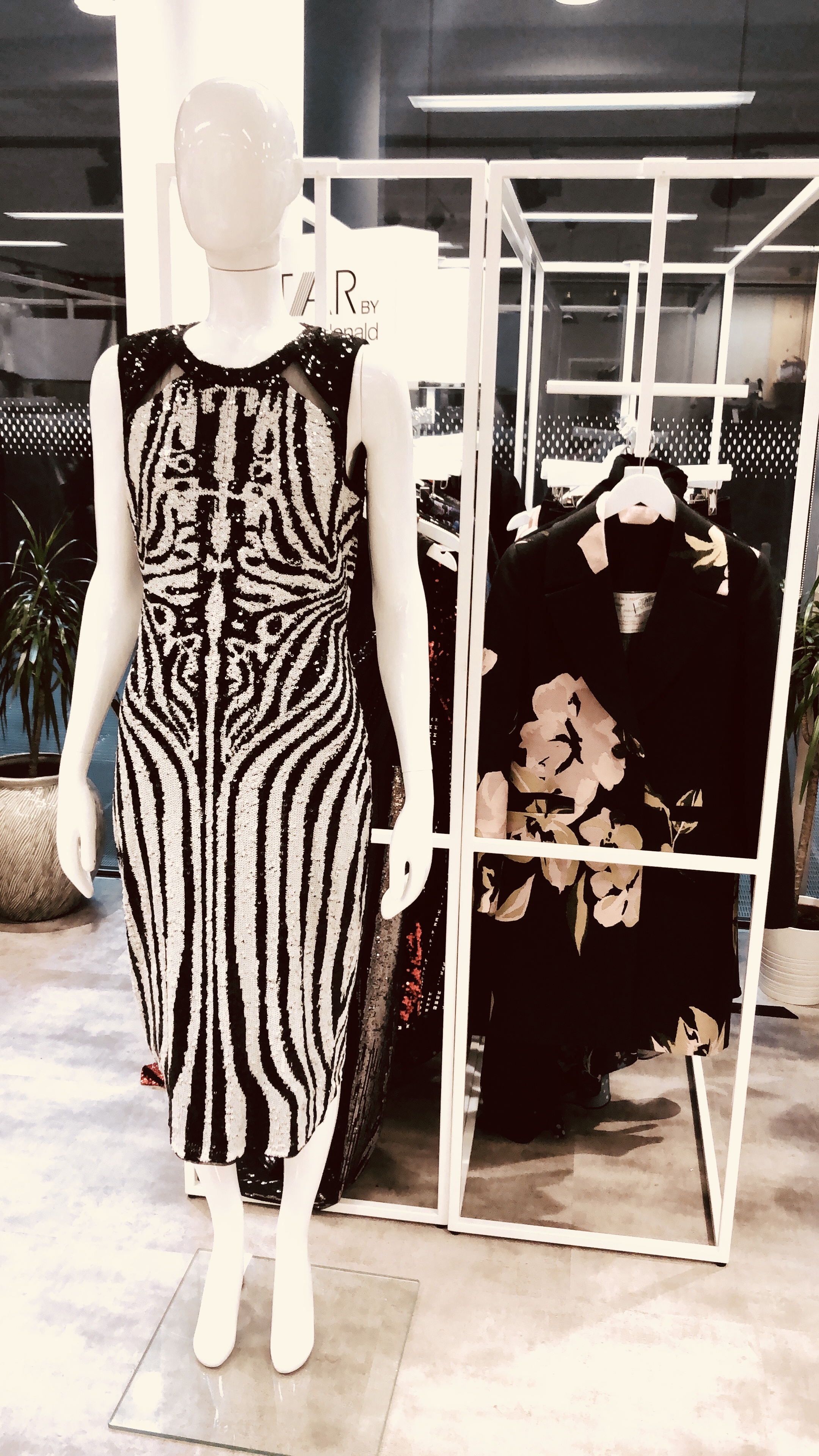 Debenhams Studio: Fittings