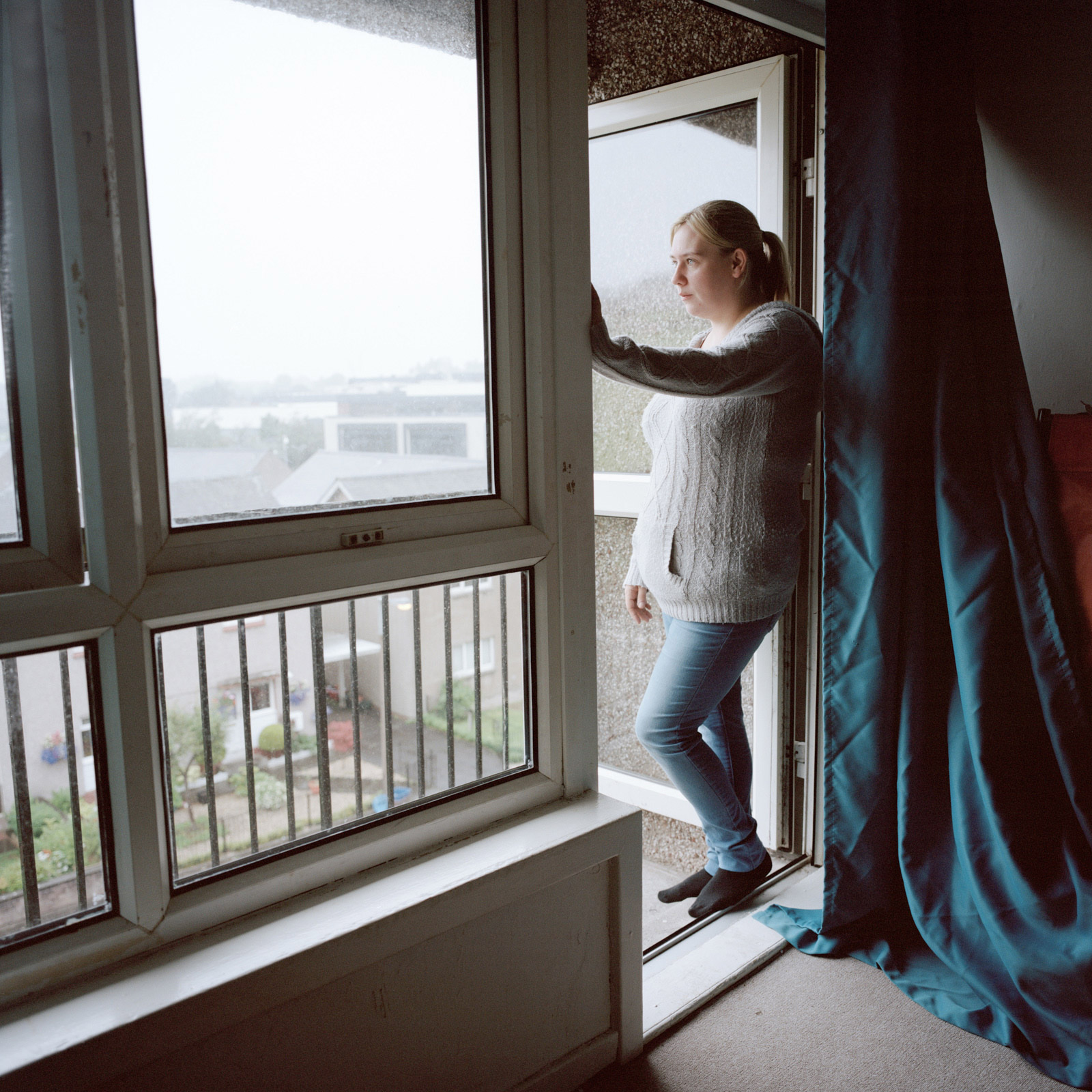 Kellie is the middle child of the original three siblings. Kellie had a job but the hours wouldn’t fit in with her need to be there for her children outside of school. It is this inability to find options, options that help you on, keep you better, financially and mentally. It is like a shut door and the only one open leads to a drop.