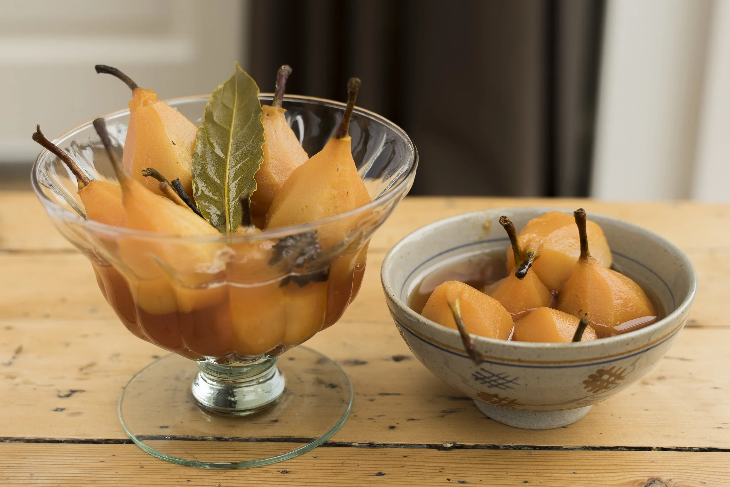 Stoofpeertjes met steranijs en laurier