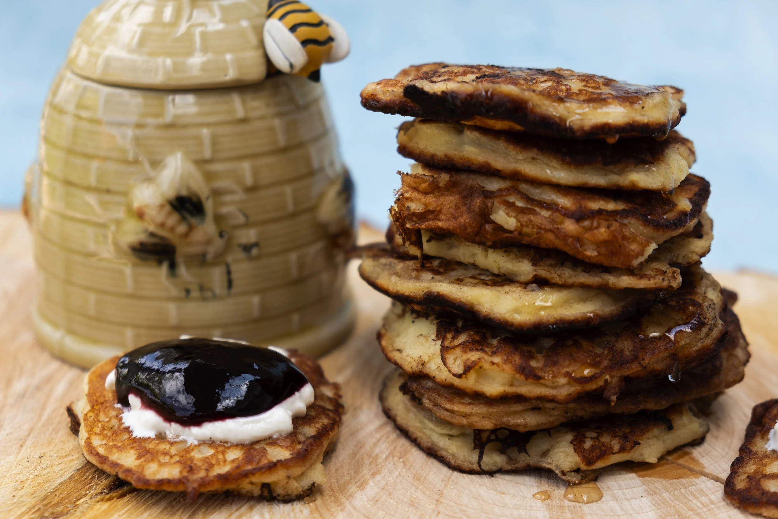 Kwarkpannenkoekjes met appel en rozijnen