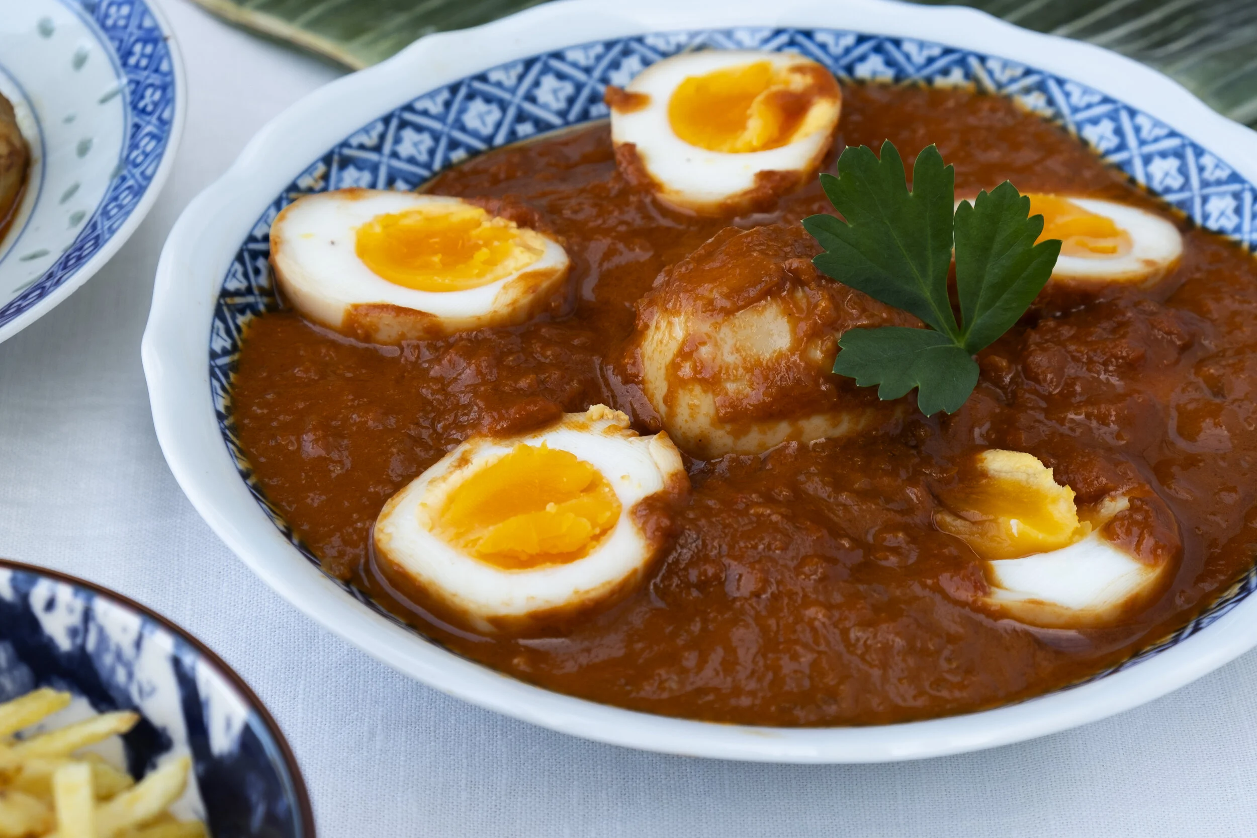 Sambal goreng telor