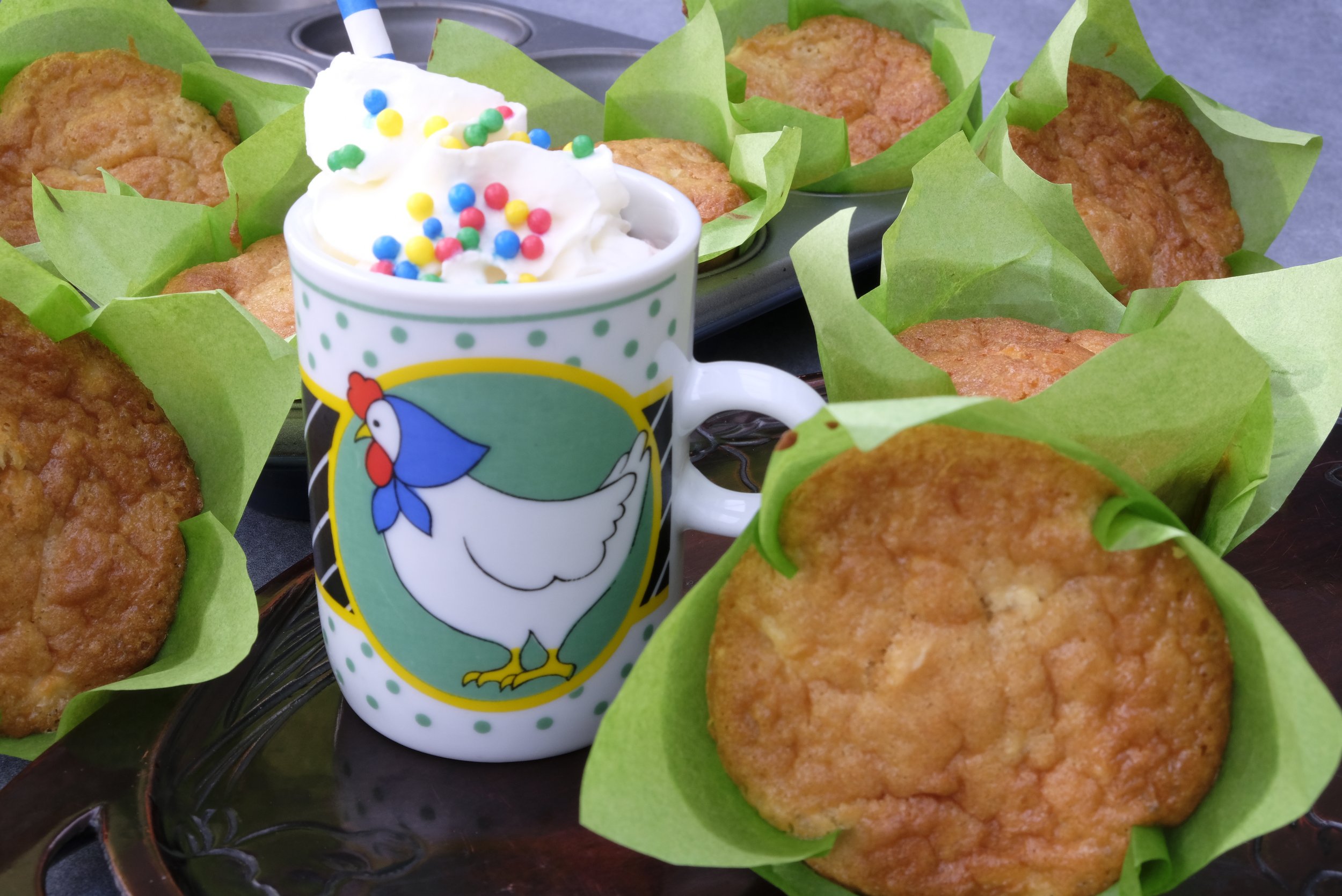 Muffins met appel en rozijnen