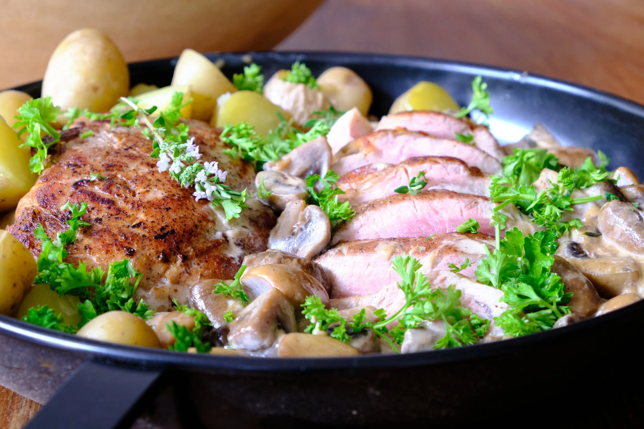 Varkenshaasje met champignonroomsaus