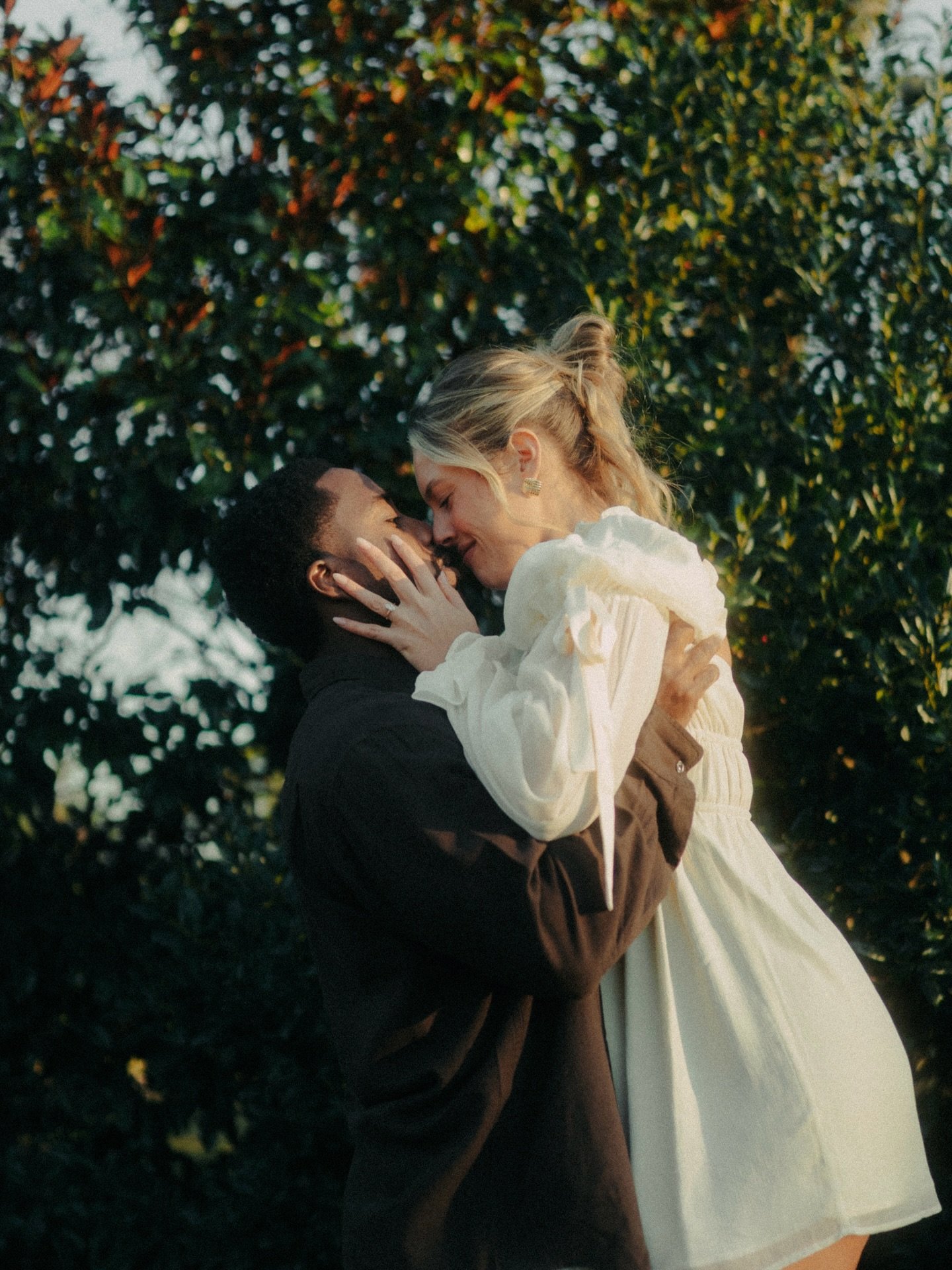 j &amp; j
&bull;
&bull;
@juliacachares 
@jermx__ 

💍