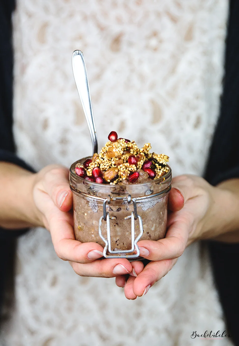 schoko-porridge-mit-quinoa-crunch5.jpg