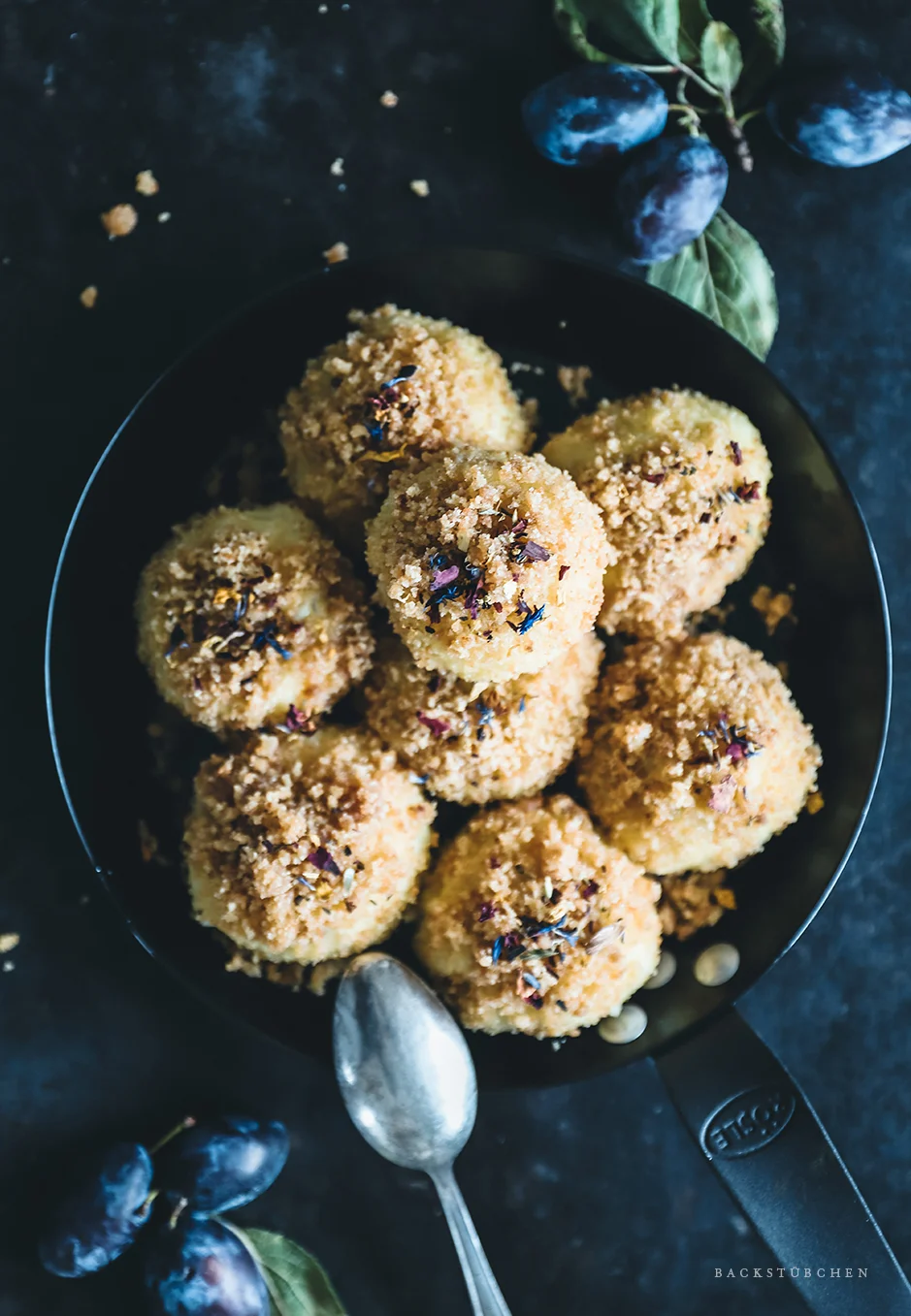 zwetschgenknödel3.jpg