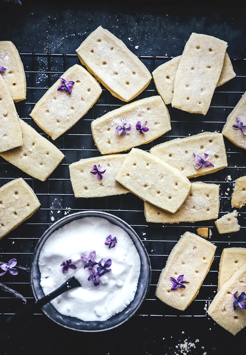 Shortbread ist nicht nur mürbe und butterzart - es lässt sich auch schnell und einfach herstellen.