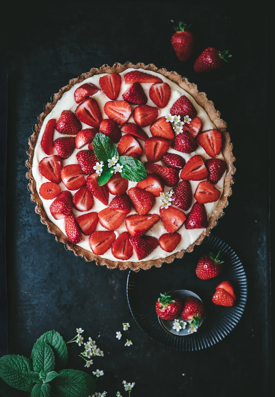 Diese Erdbeer-Tarte mit Vanillepudding-Creme lässt keine Wünsche offen.