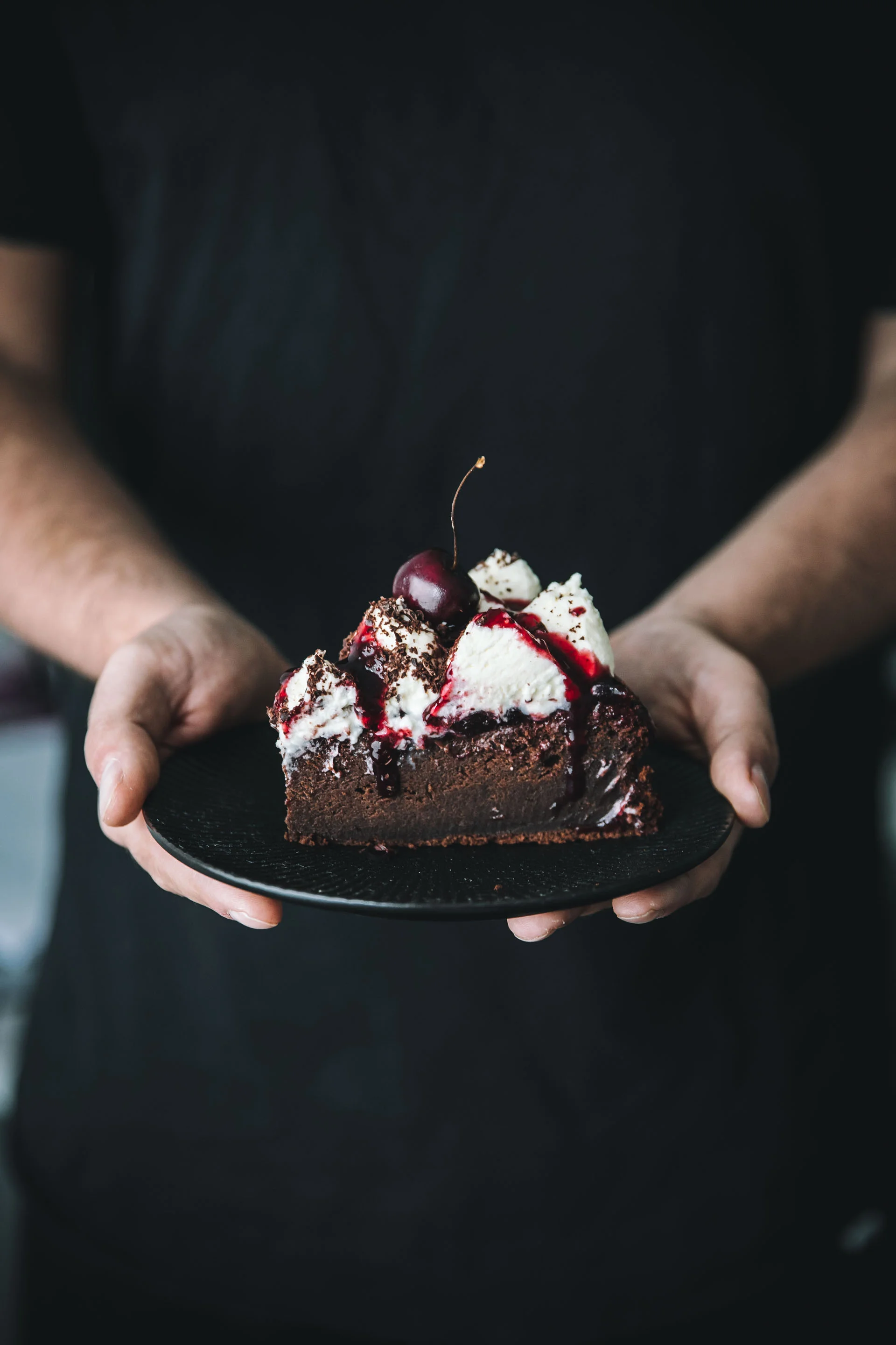 Na, Lust auf ein Stück Schokokuchen Schwarzwälder Art?