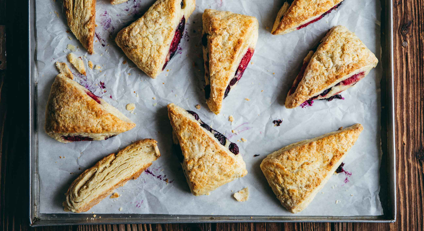 Scones backen ist nicht schwer, wir zeigen dir auf was es ankommt.