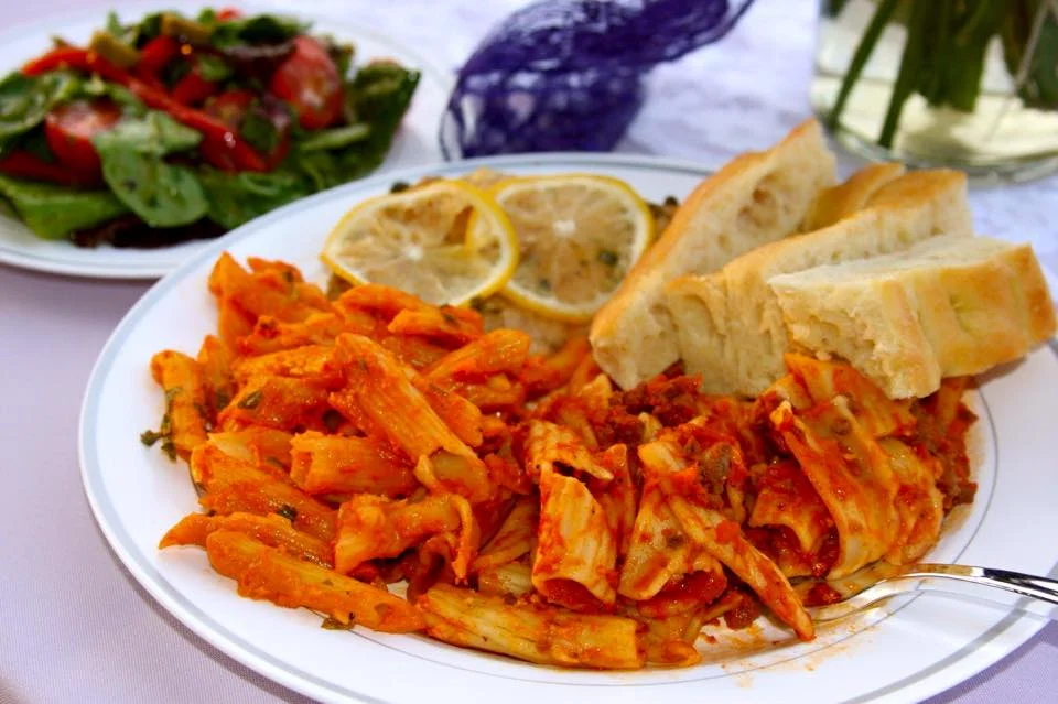 Rigatoni Bolognese