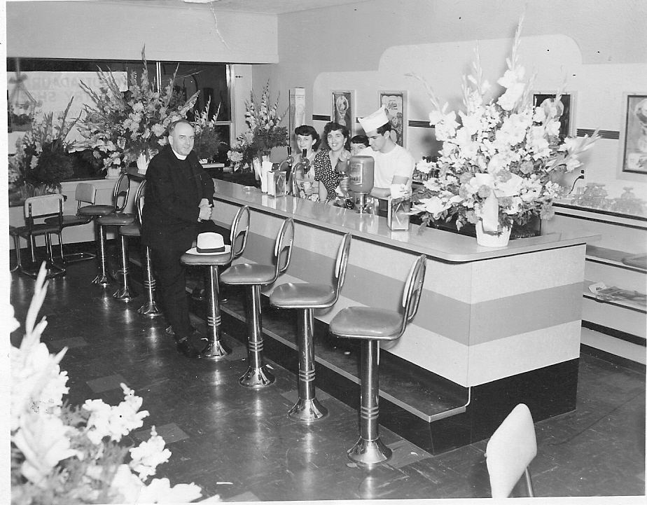 1951  ice cream fountain opens behind counter Mickey,Helen Gruttadauria, Madeline, Sam Gaglio.jpg