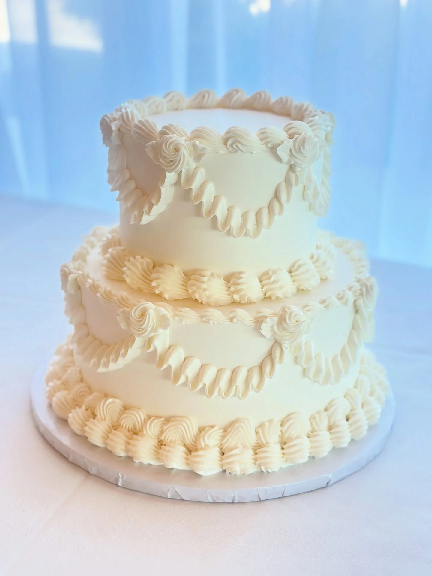 Two tier vintage cake