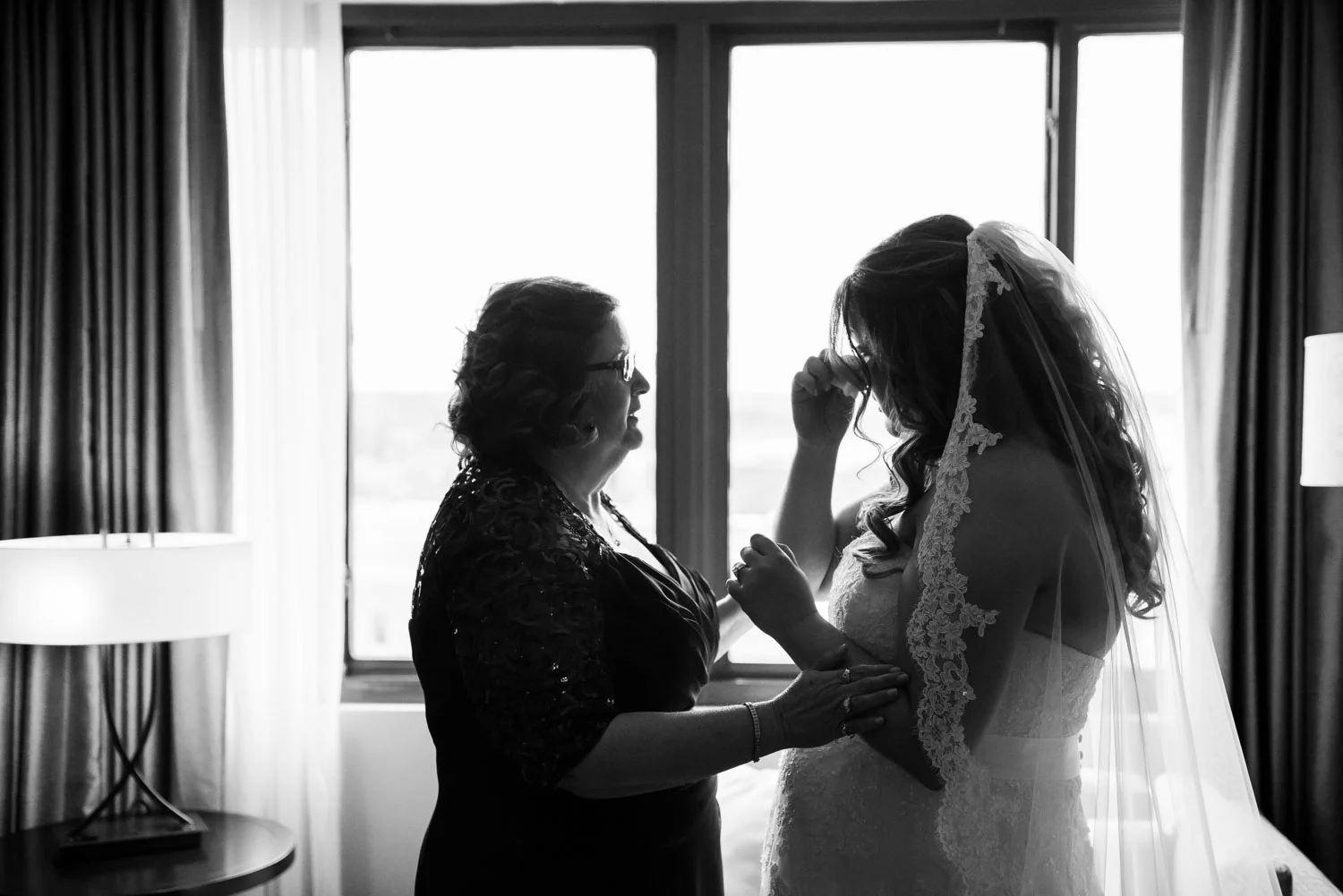 Lisa-Marie-Cerny-Chicago-wedding-photographer-50.jpg