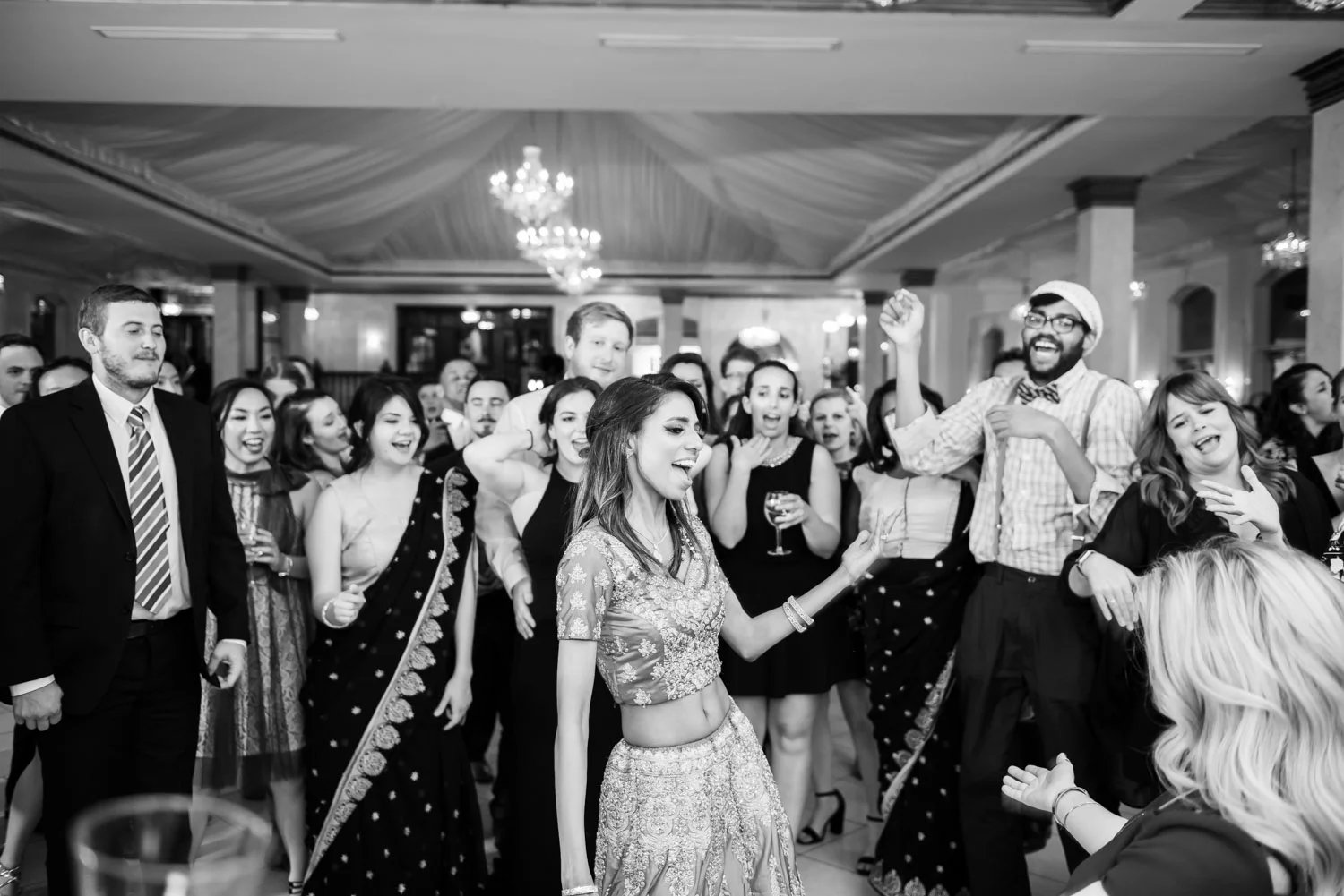 Lisa-Marie-Cerny-Chicago-wedding-photographer-74-2.jpg