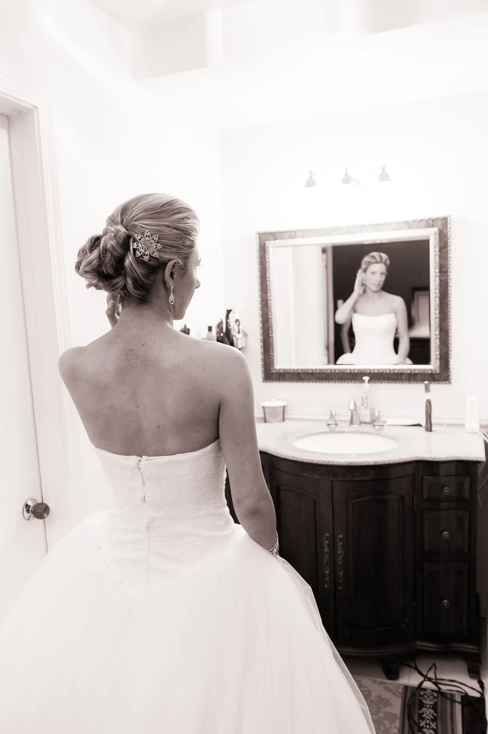 Lisa-Marie-Cerny-Chicago-wedding-photographer-11.jpg