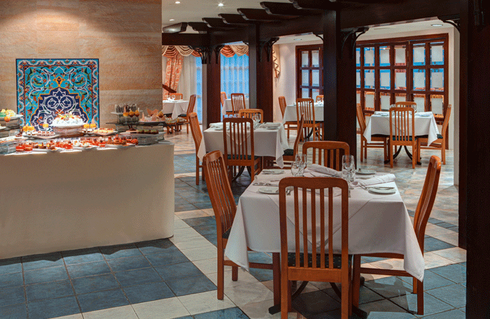 movenpick dining madinah umrah