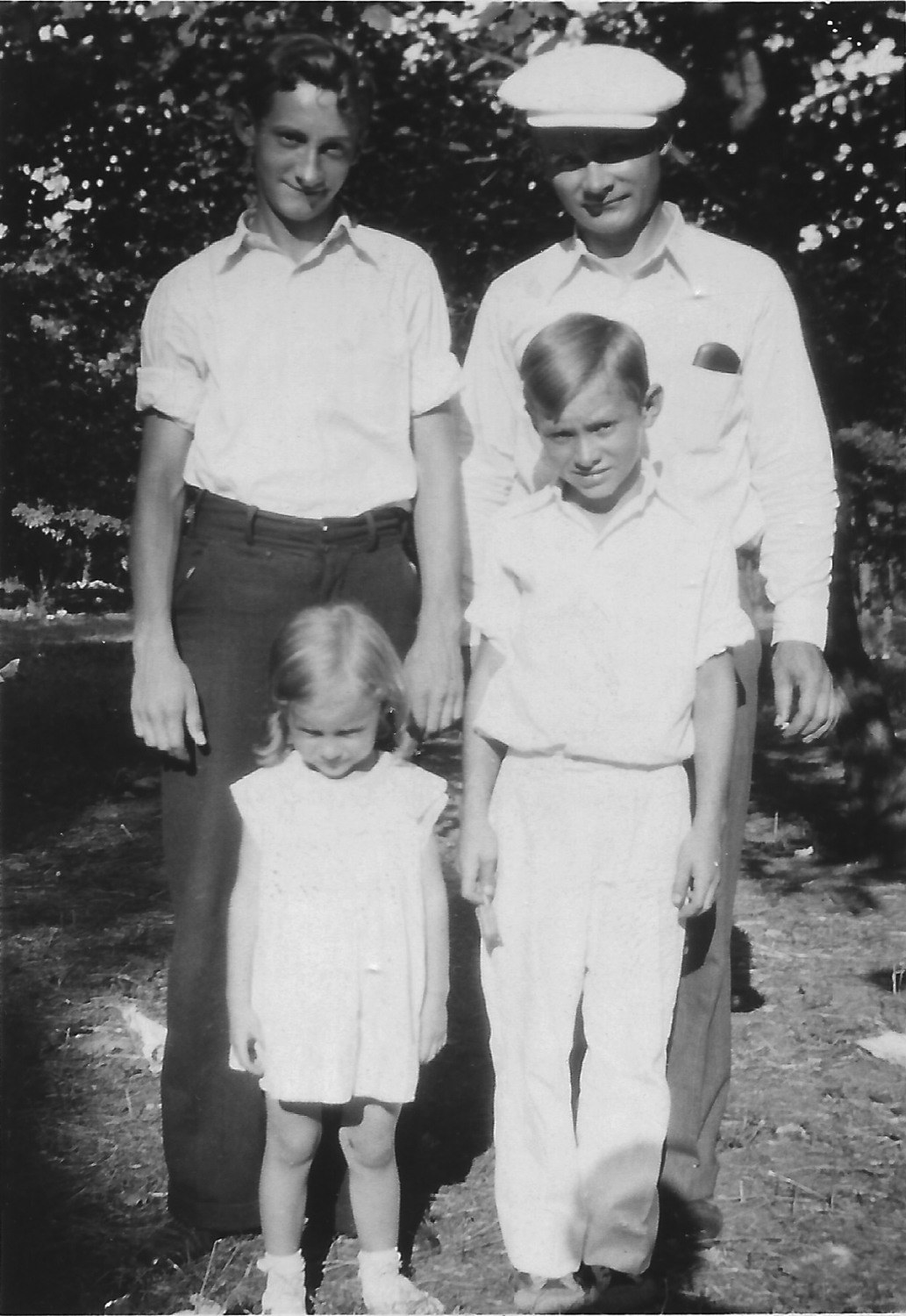 Pozdro family at Lincoln Park, ~1933