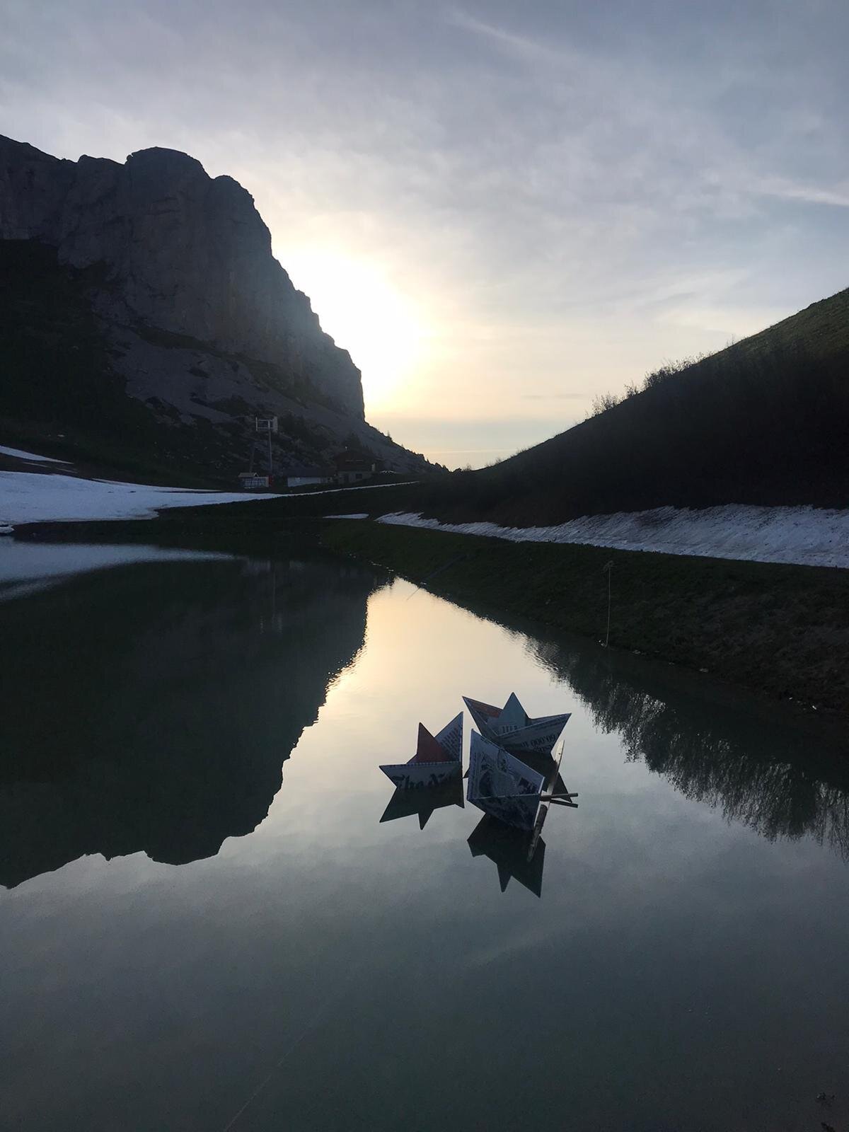 Les bateaux de papier