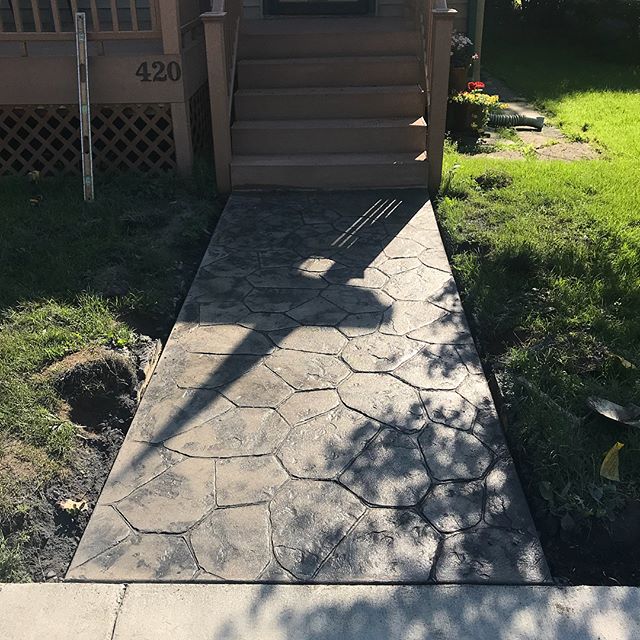 Fresh #stampedconcrete #sidewalk #watkinsglen #senecalake #fingerlakes