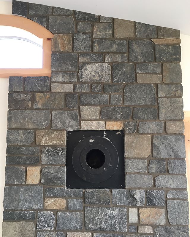 Part 2: Grouted #granite #stoneveneer #labordaysunday #stonework #senecalake #fingerlakes #upstateny