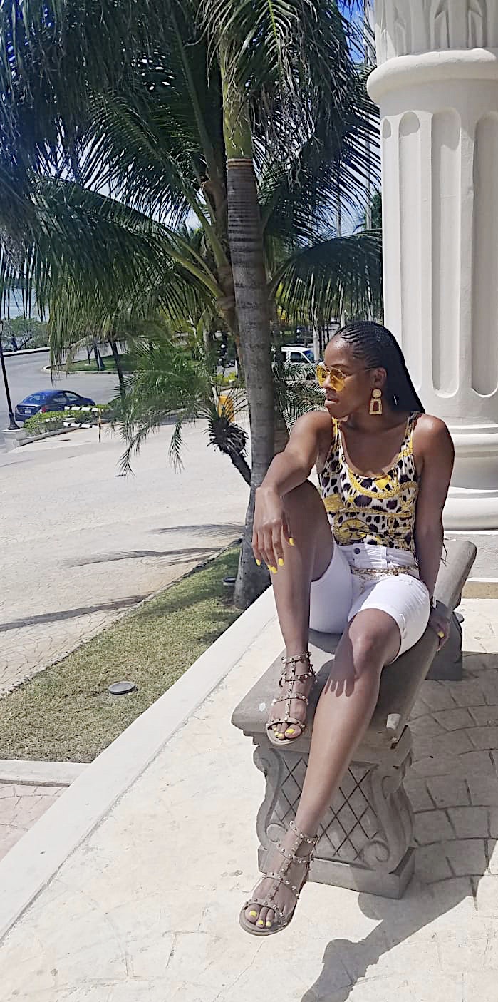Moschino x H&M swimsuit / FashionNova shorts / Missguided sandals