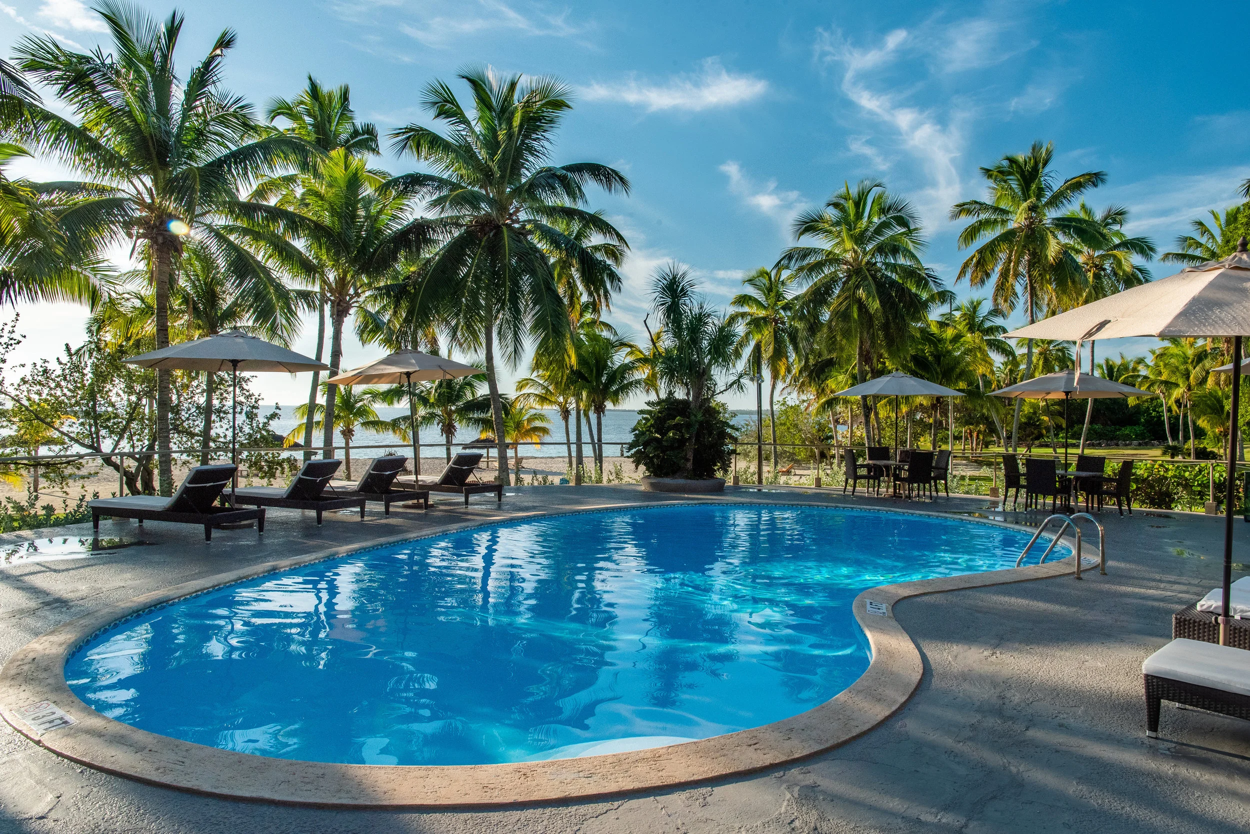 685_Abaco Beach Resort_Garden Pool-_ROUND2.jpg
