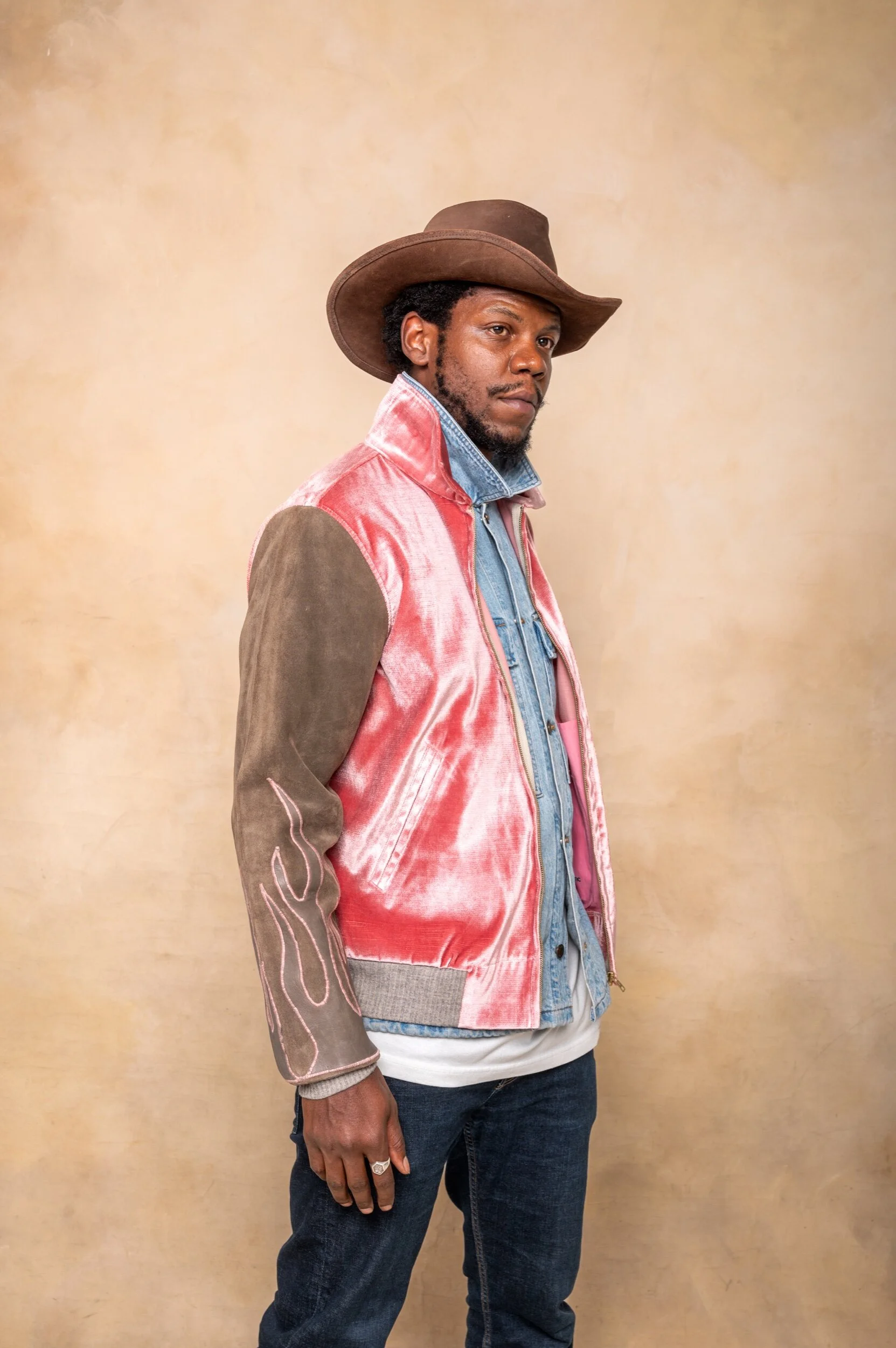 36B00C9D-043C-41B3-AC12-D815C7CCC2AD