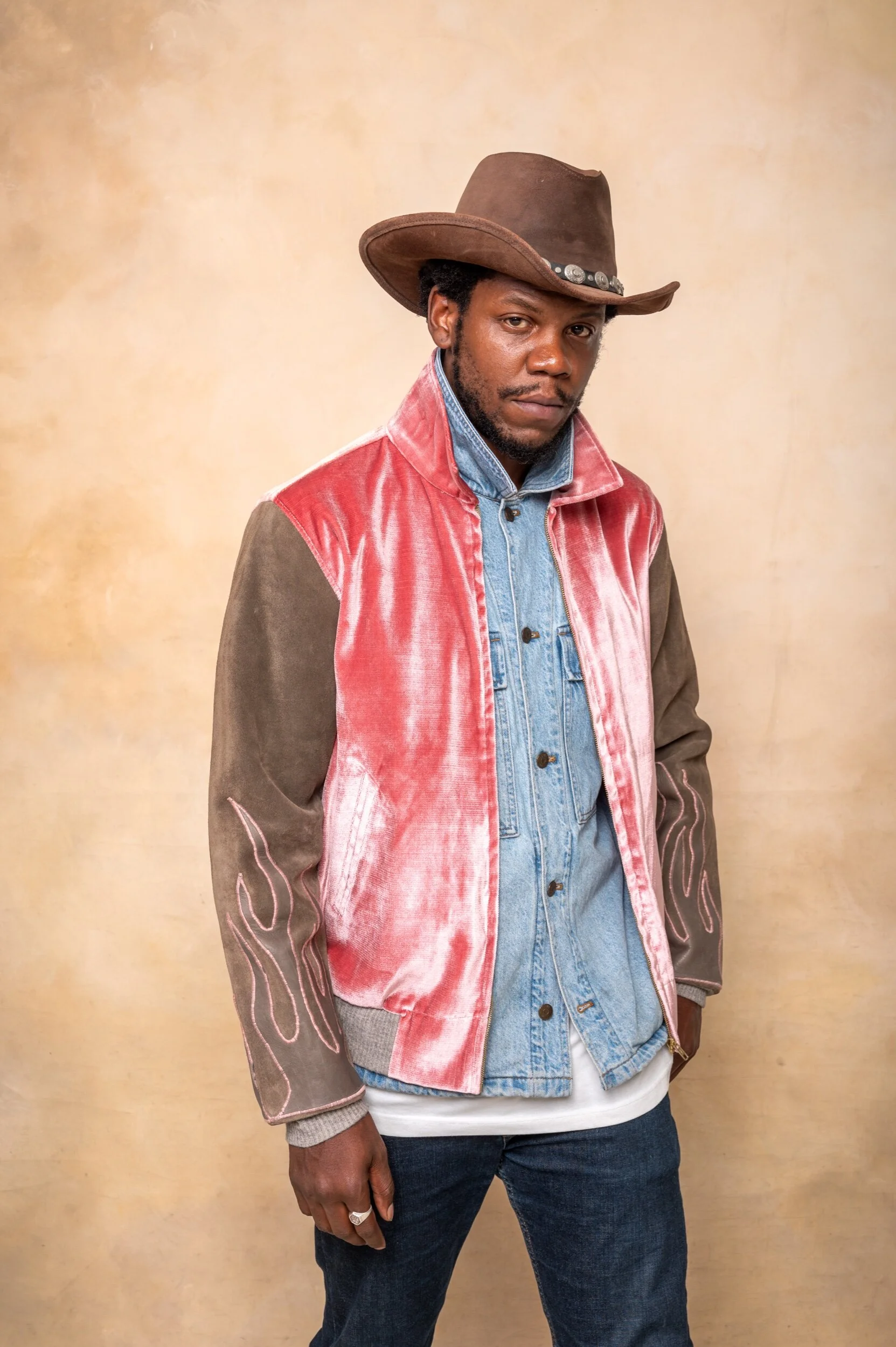 C5AD6A66-8B4C-45E5-981B-95B70874BC8D