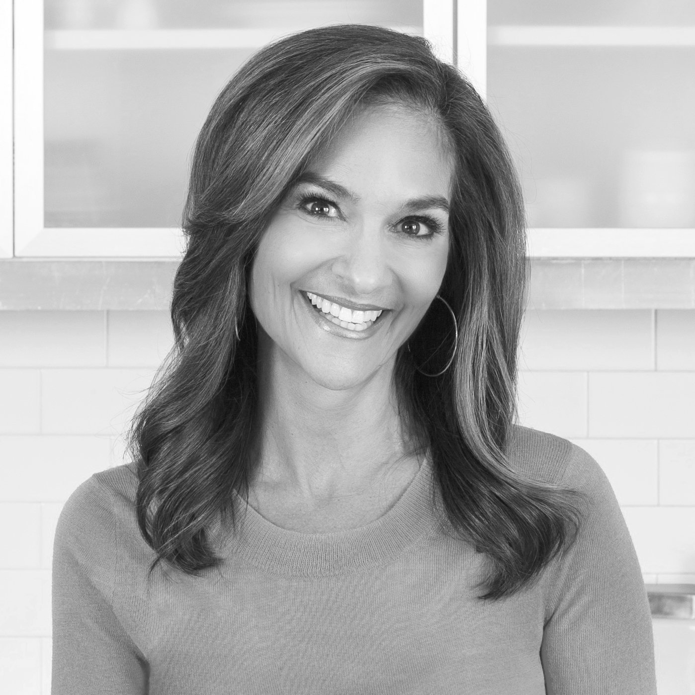 Joy Bauer, Nutrition &amp; healthy lifestyle expert for the TODAY show, host of NBC’s Health + Happiness. NYT bestselling author with 14 bestsellers. Her latest book, Joy Bauer’s Superfood!