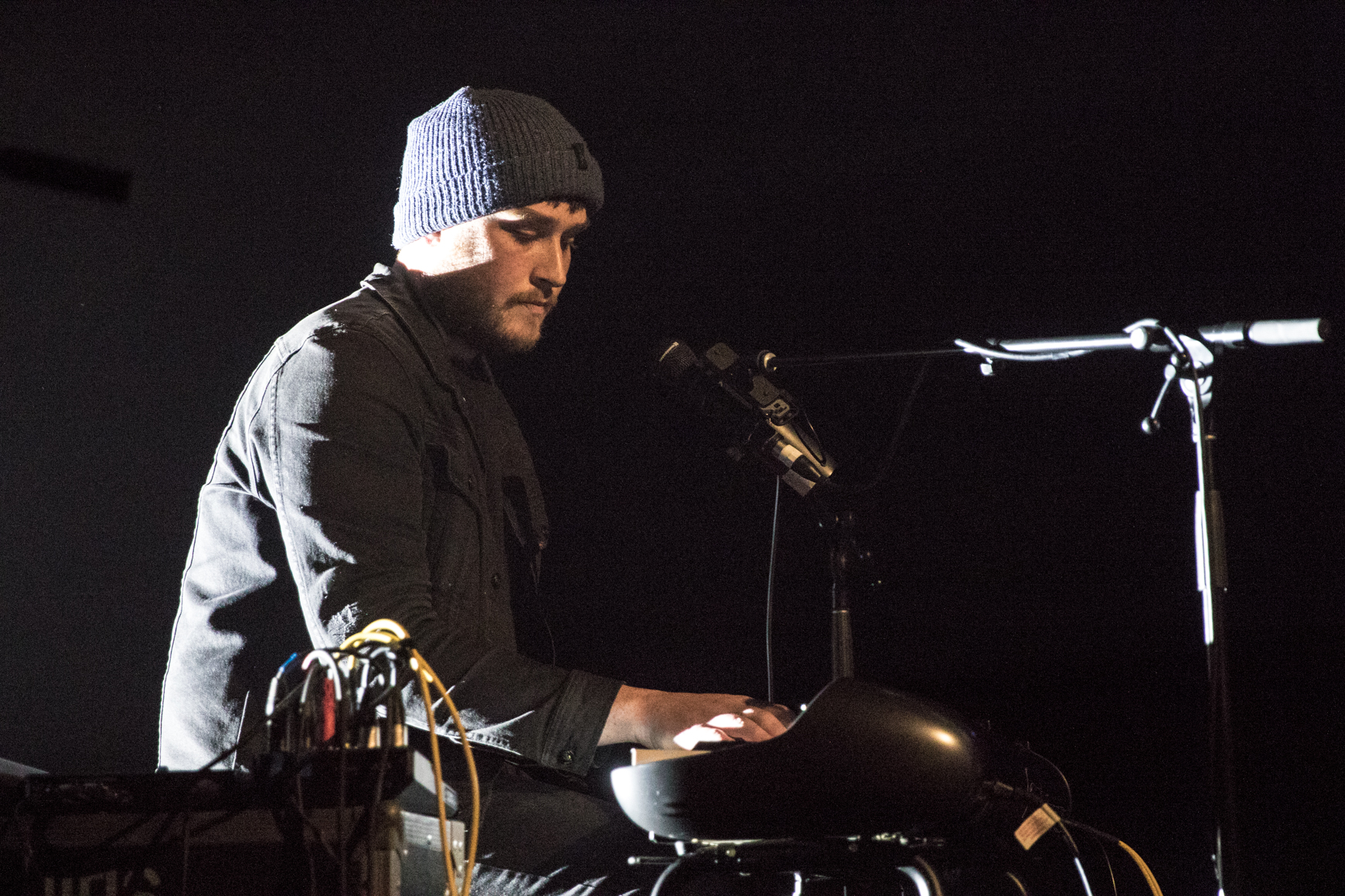 haydencalnin-theforum-09062018-02.jpg