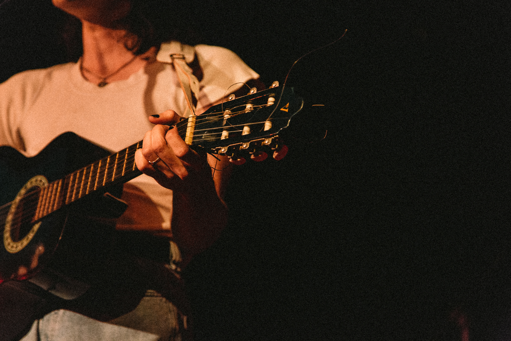 Emerson Snowe_Corner Hotel-6849.jpg