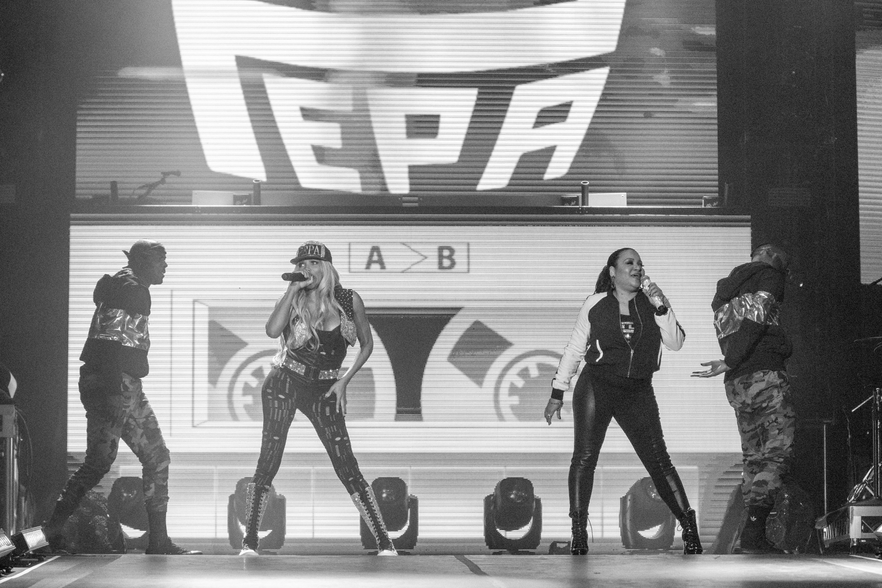 10112018-rnbfridays-07-saltnpepa-11.jpg