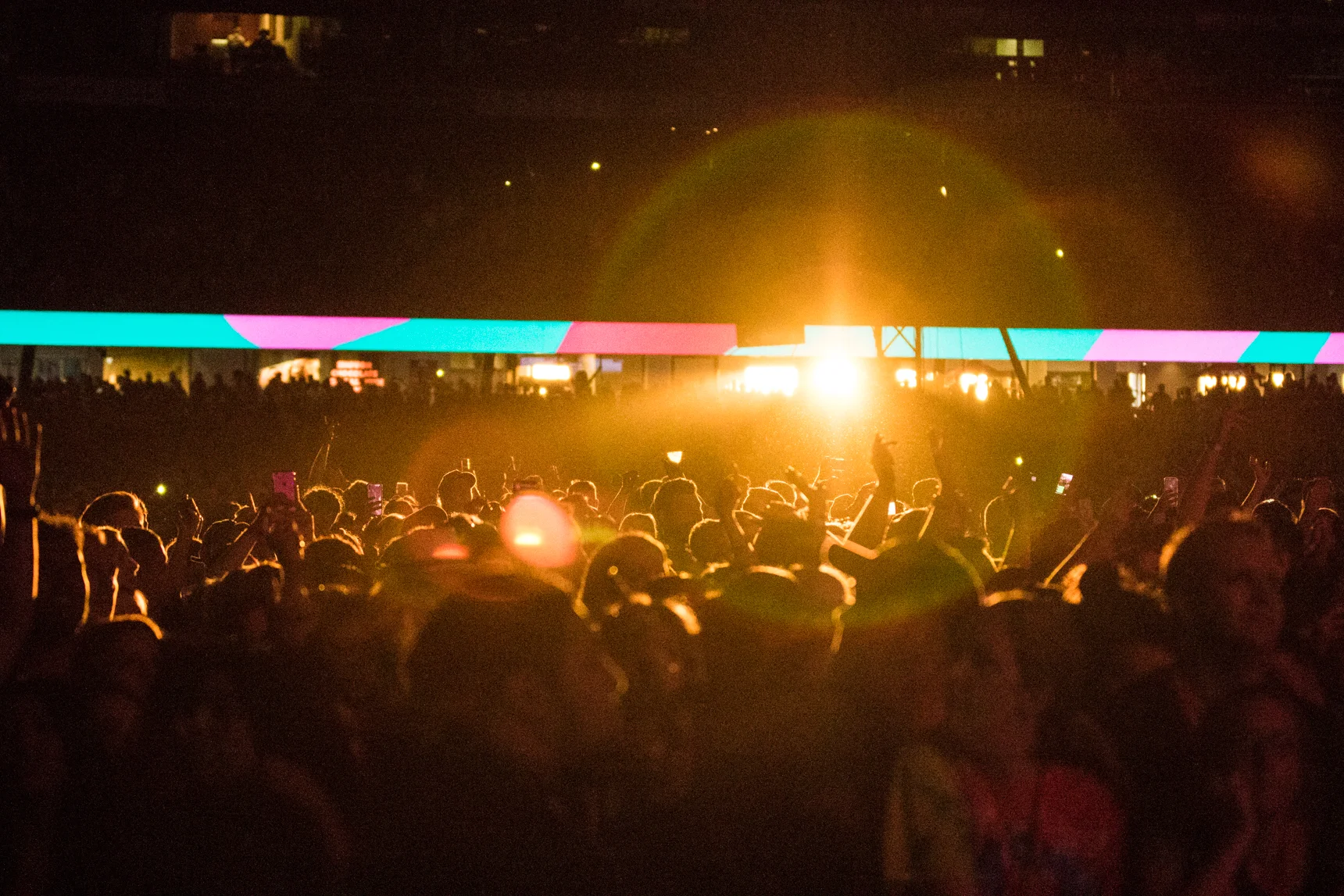 10112018-rnbfridays-ga-02.jpg