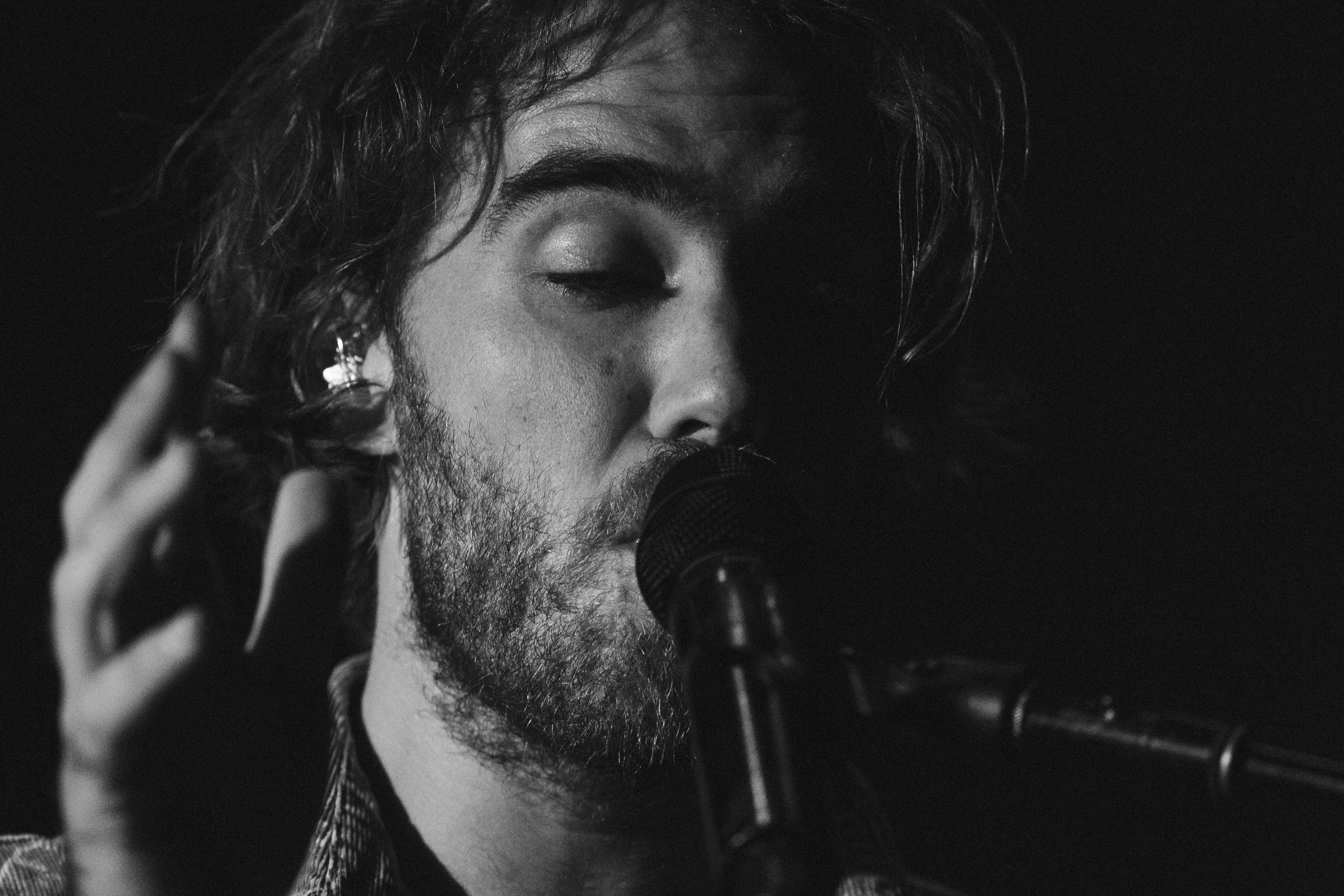 Matt Corby_MCA-2053.jpg