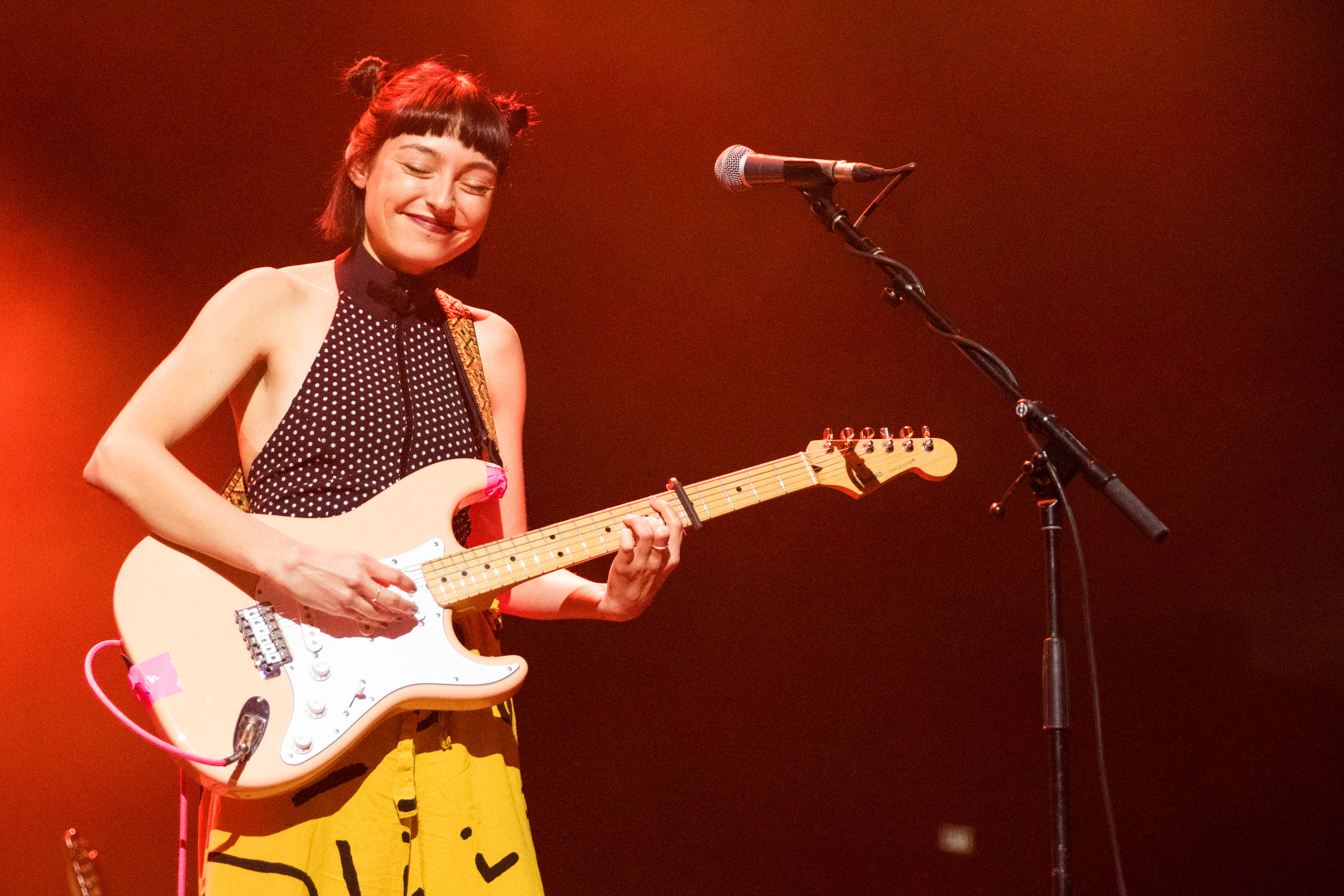 2_StellaDonnelly_FestivalHall_SarahRix-2334.jpg