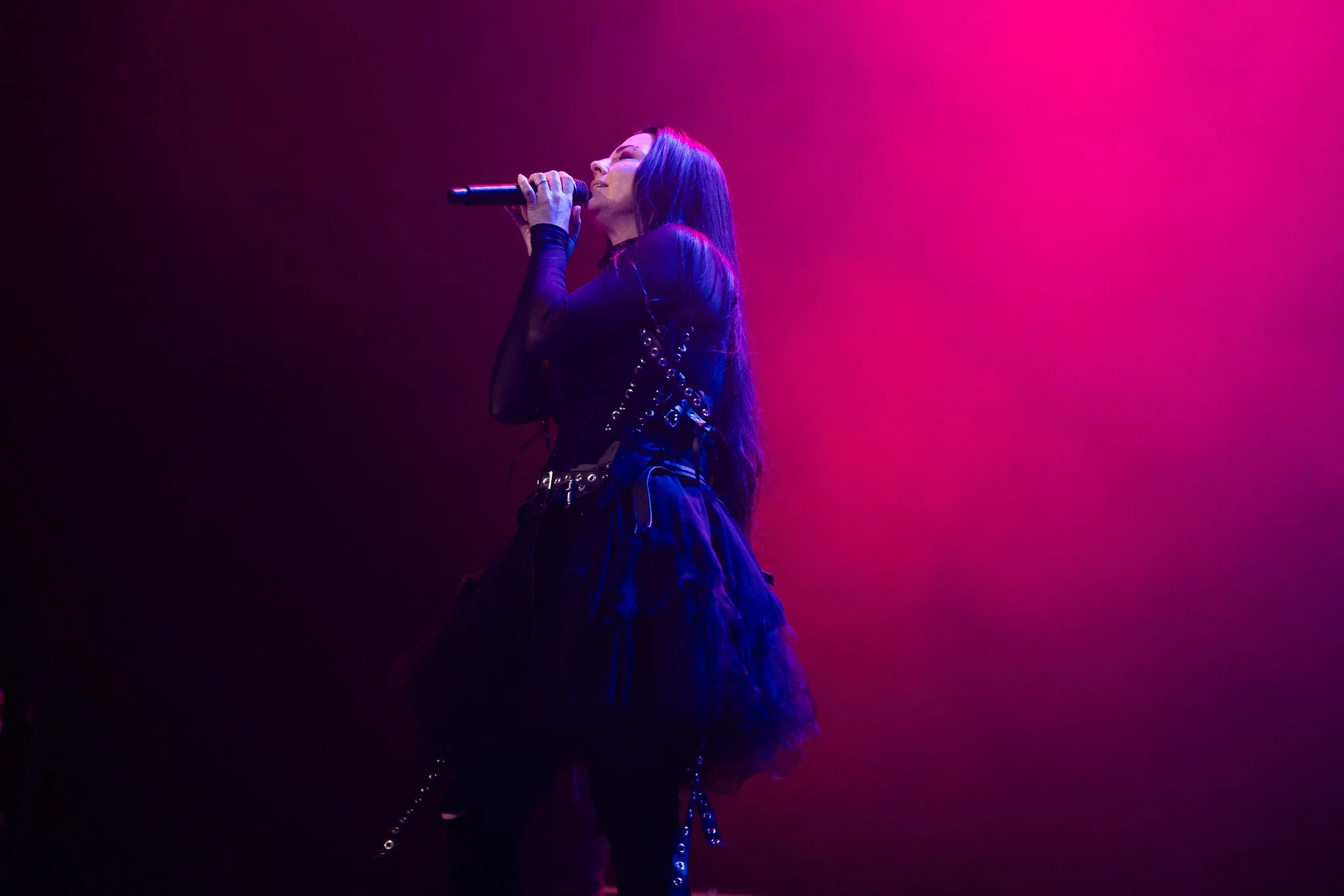 Evanescence-Nov7-2.jpg