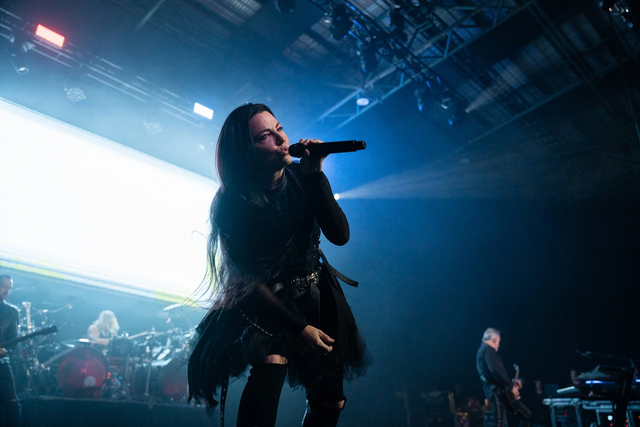 Evanescence-Nov7-17.jpg