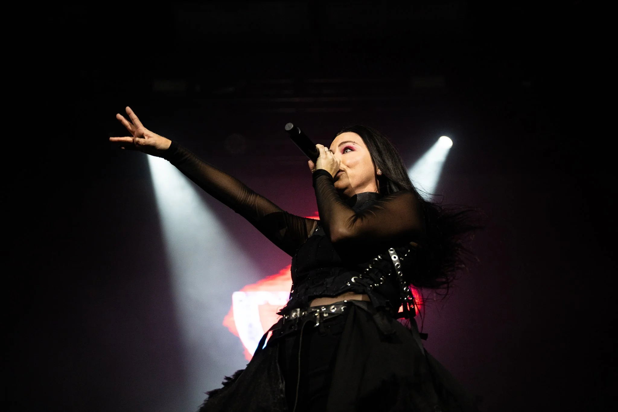 Evanescence-Nov7-26.jpg