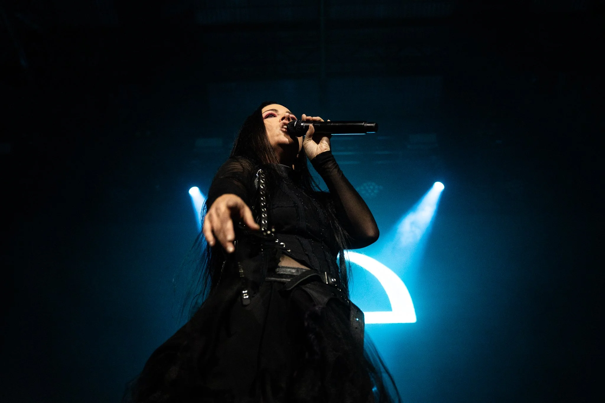 Evanescence-Nov7-40.jpg
