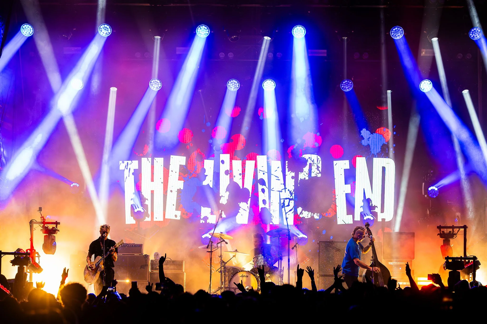 ©RebeccaHoulden_03-TheLivingEnd_16.jpg